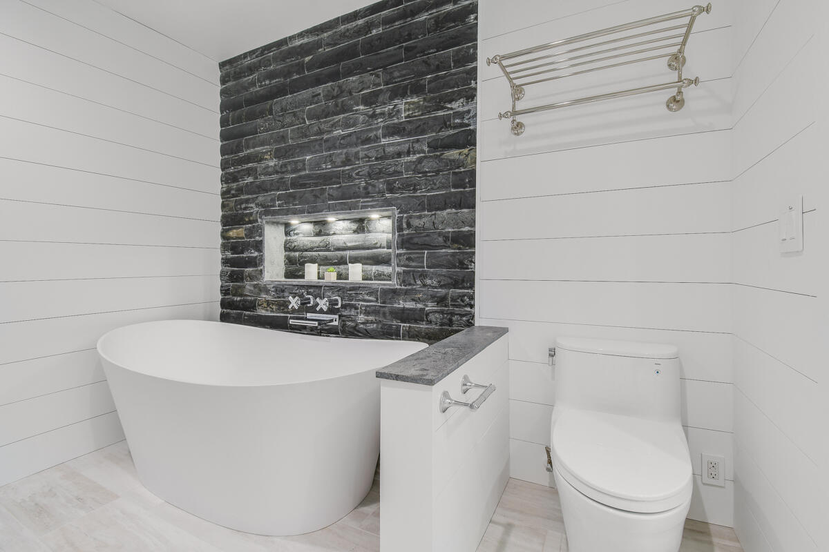 18444 SE Heritage, Tequesta FL 33469