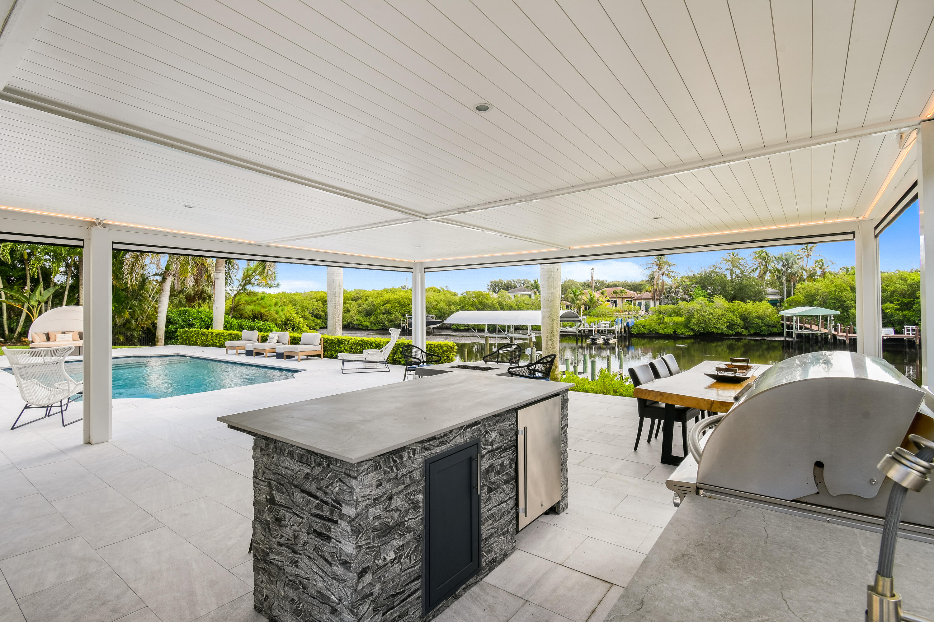 18444 SE Heritage, Tequesta FL 33469