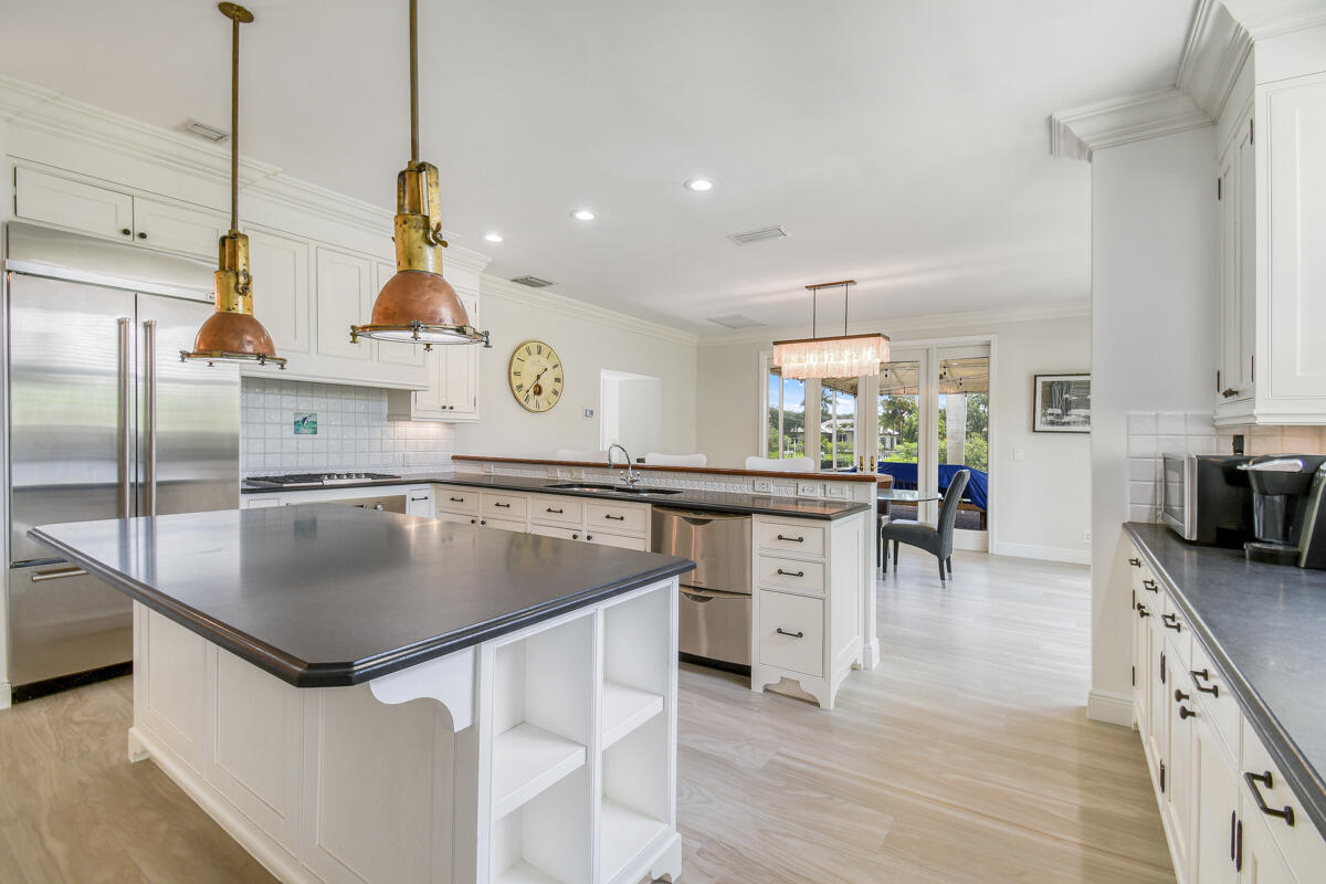 18444 SE Heritage, Tequesta FL 33469