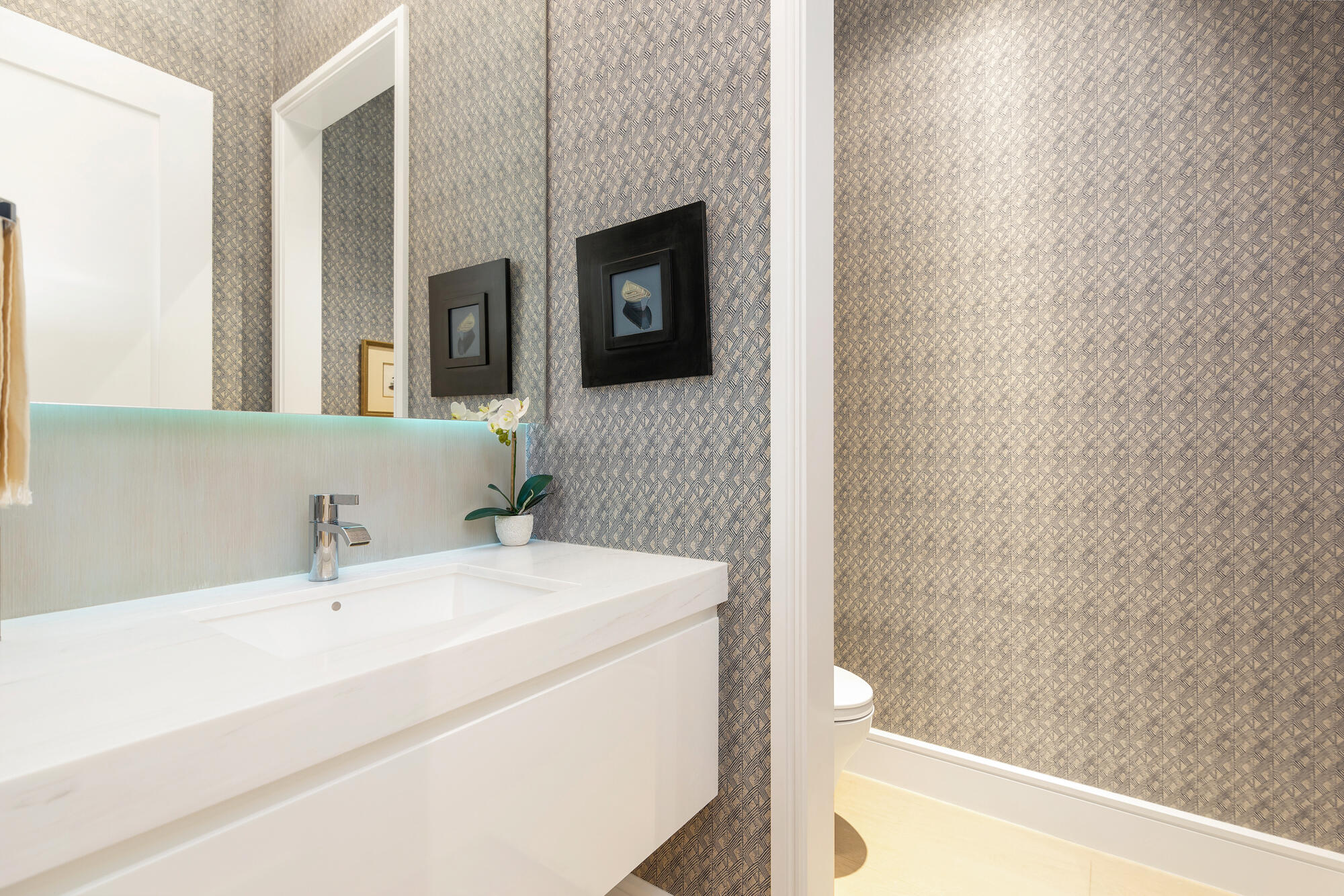5 Via Flagler, Palm Beach FL 33480