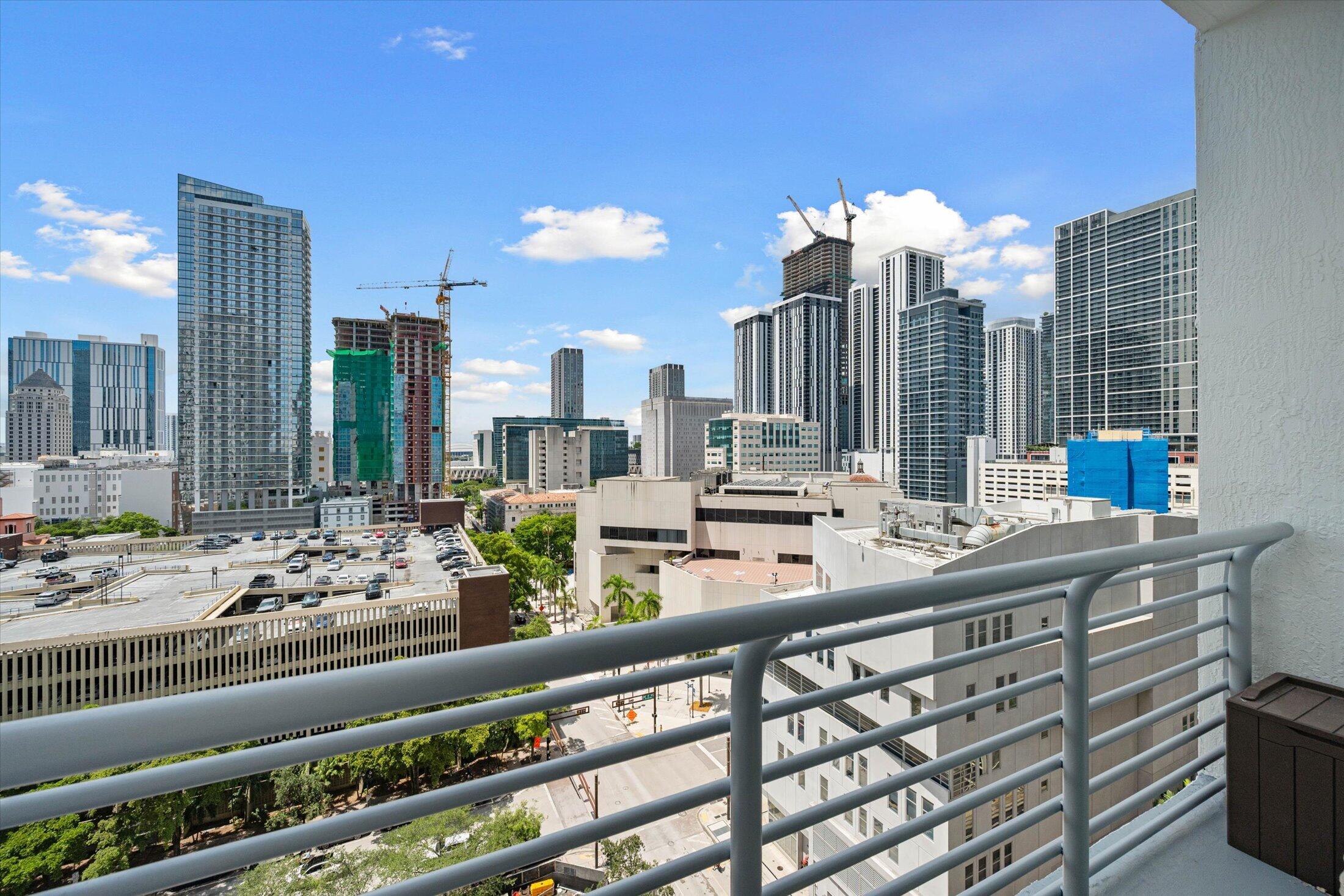 234 NE 3rd #1403, Miami FL 33132