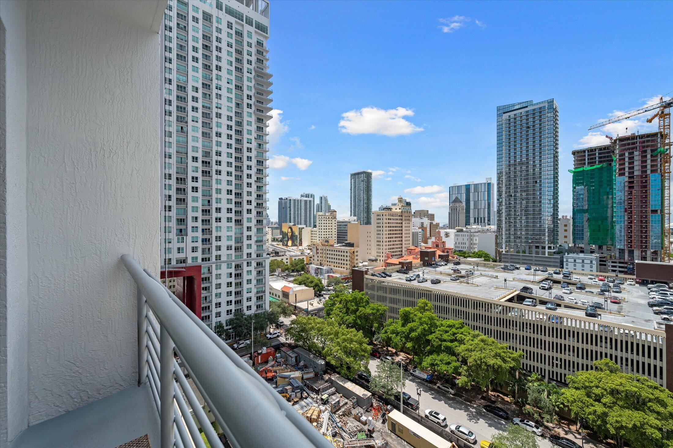 234 NE 3rd #1403, Miami FL 33132