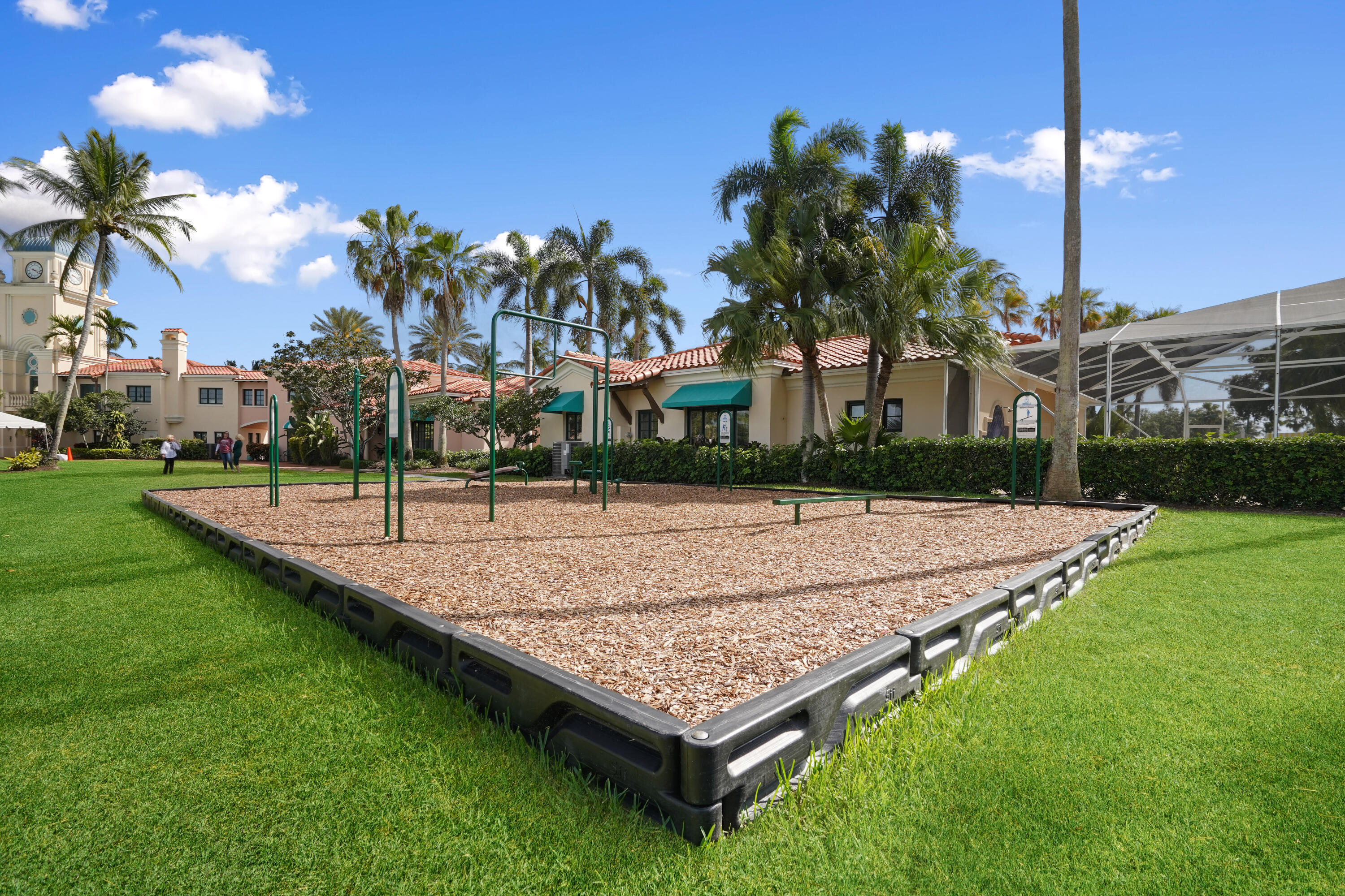 2171 Tigris, West Palm Beach FL 33411
