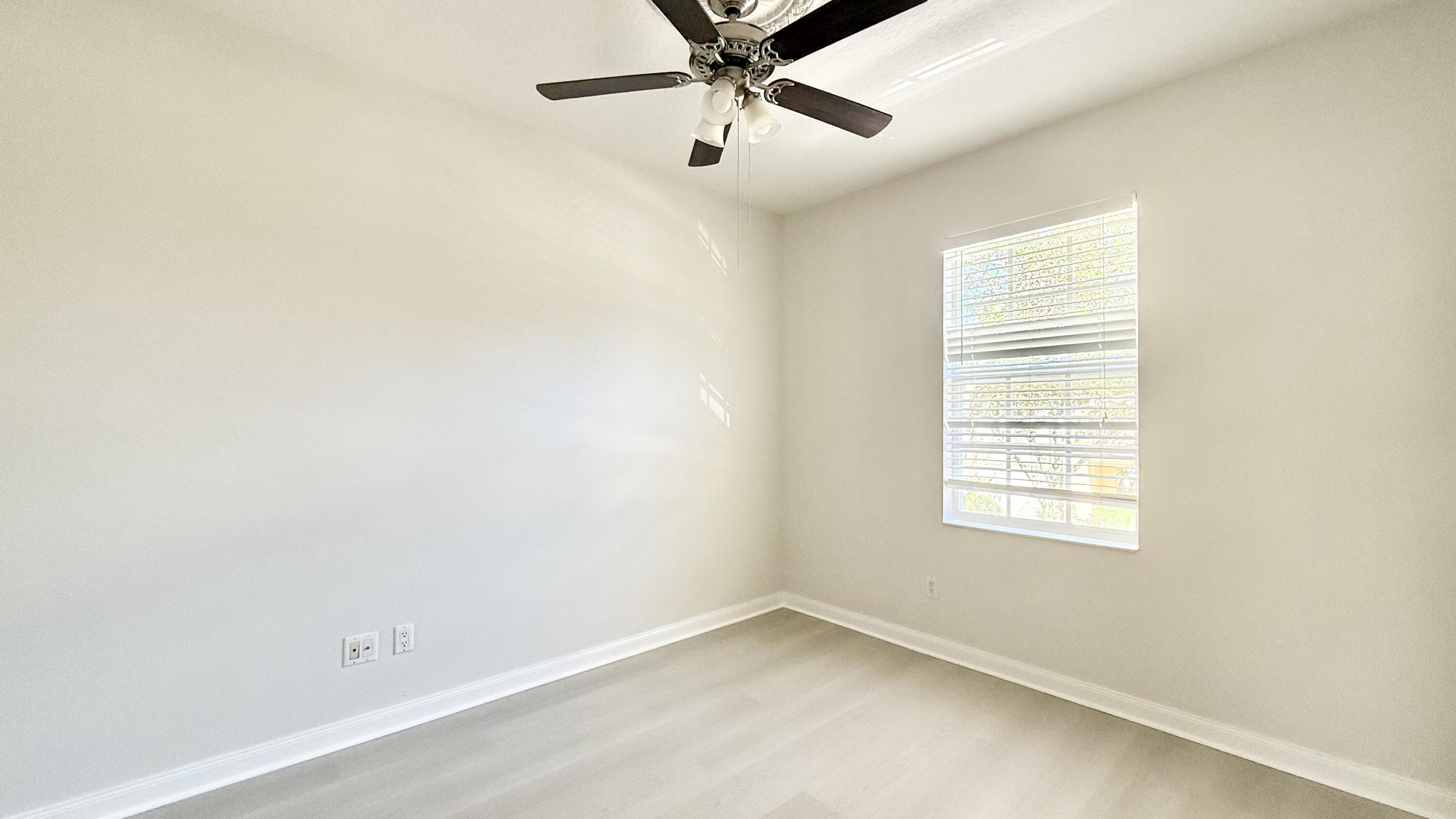 2171 Tigris, West Palm Beach FL 33411