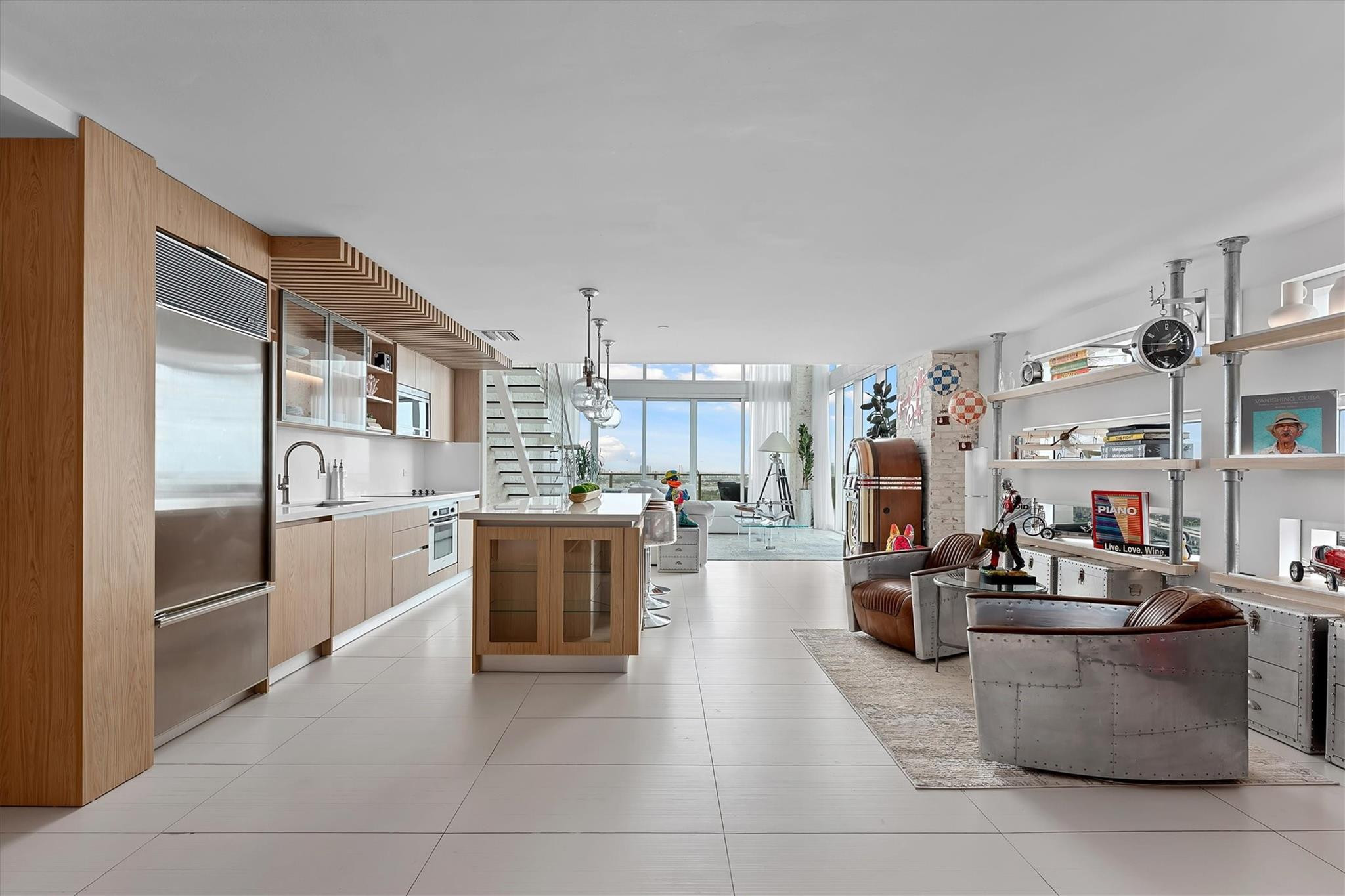 1040 Biscayne #2101, Miami FL 33132