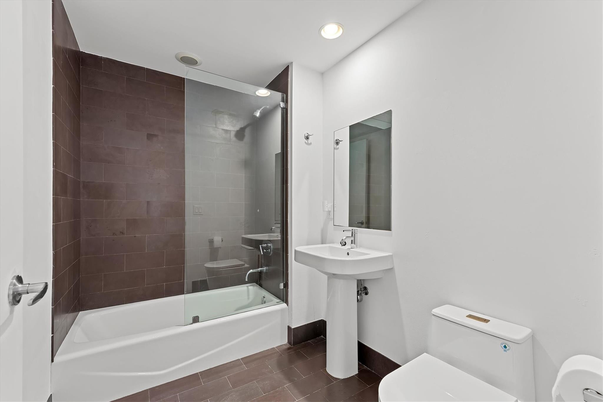 1040 Biscayne #2101, Miami FL 33132
