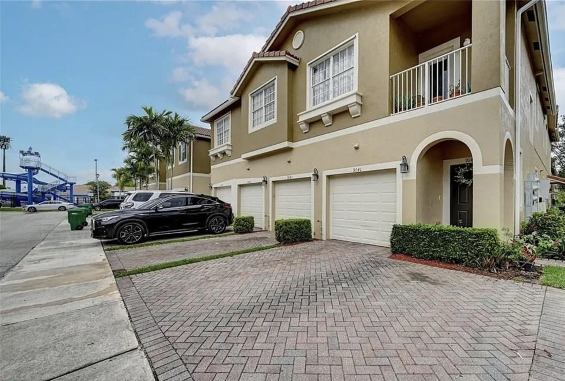 9143 Whistable, Tamarac FL 33321