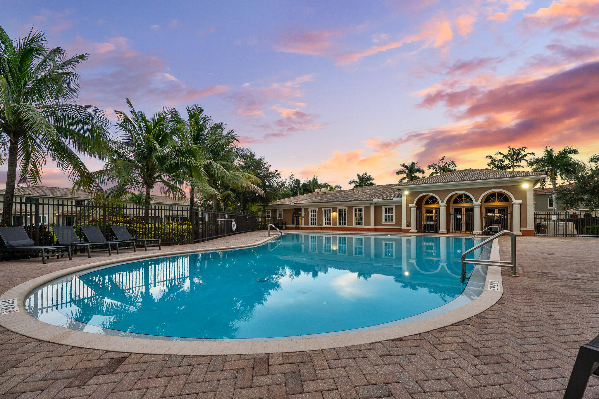 9143 Whistable, Tamarac FL 33321