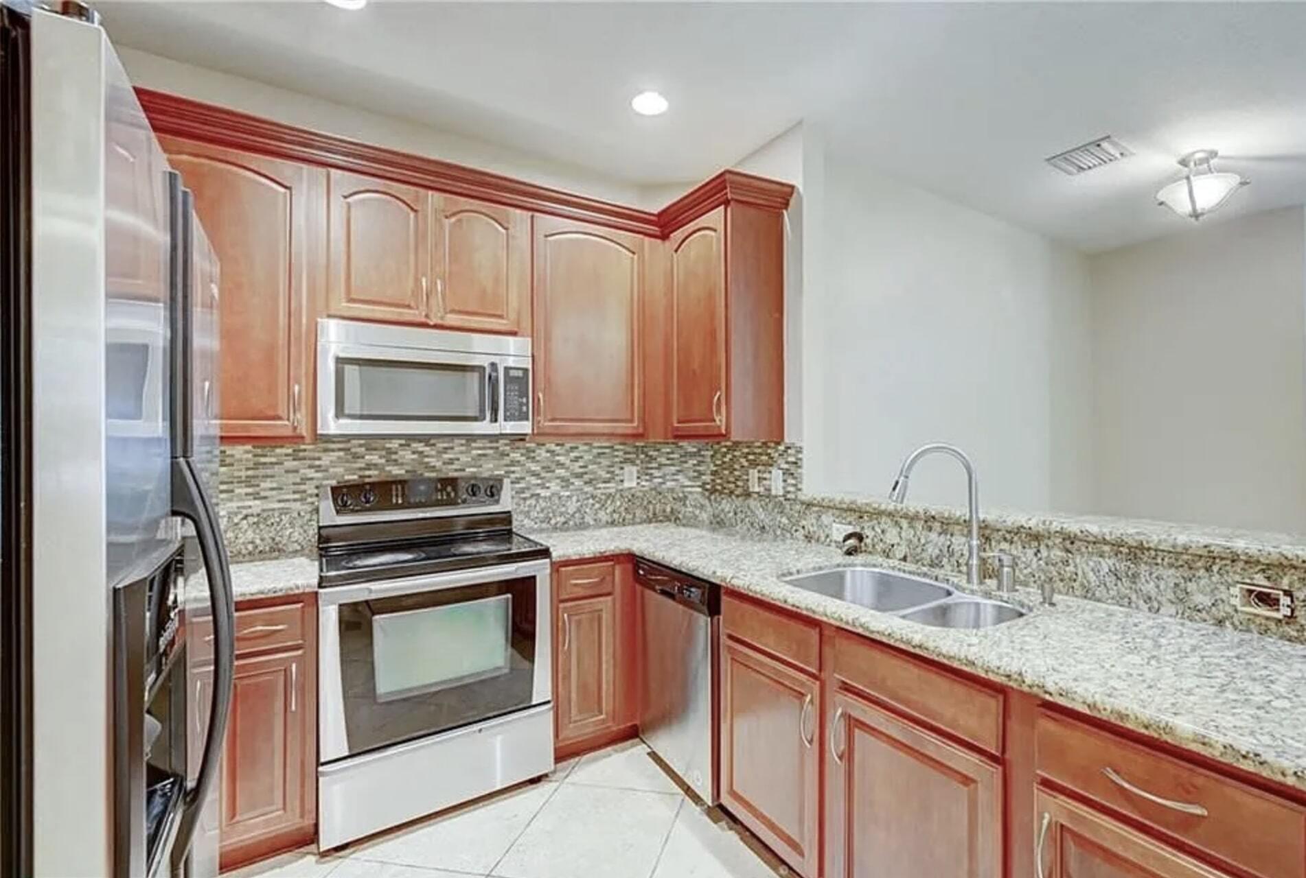 9143 Whistable, Tamarac FL 33321
