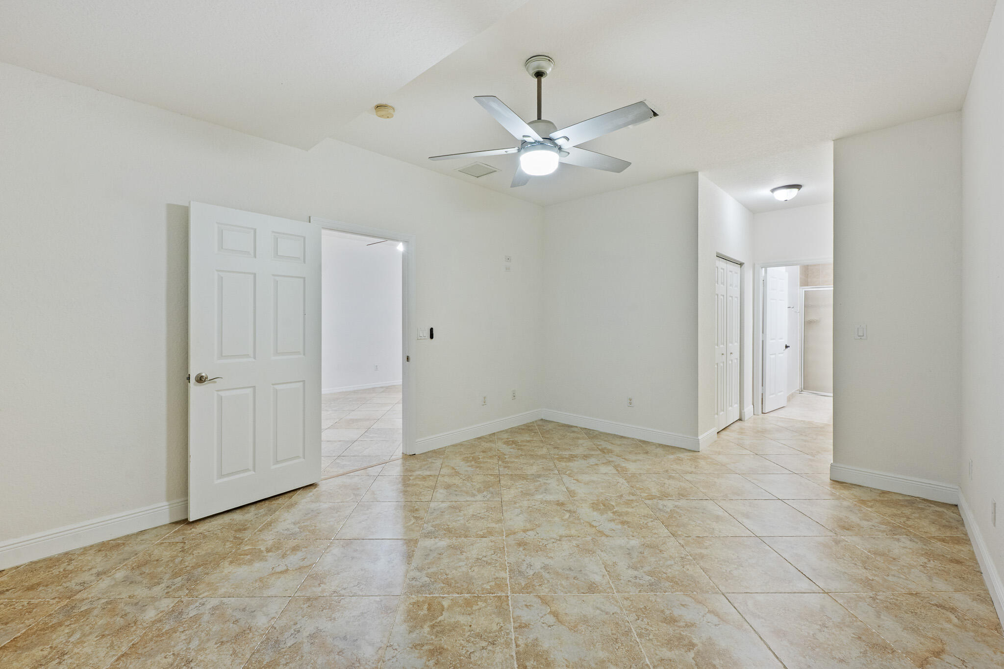 9143 Whistable, Tamarac FL 33321
