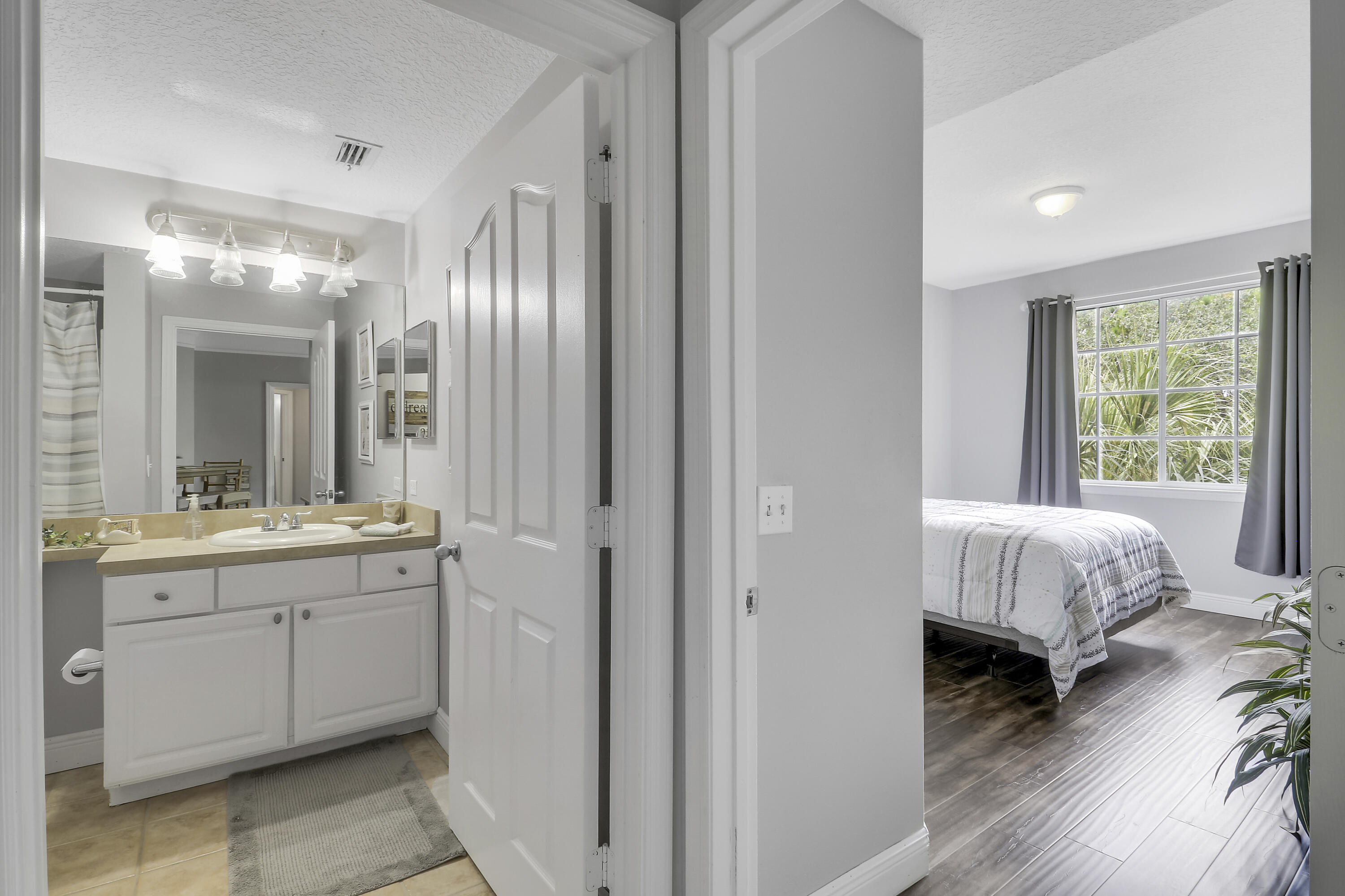 8303 MYRTLEWOOD, Palm Beach Gardens FL 33418