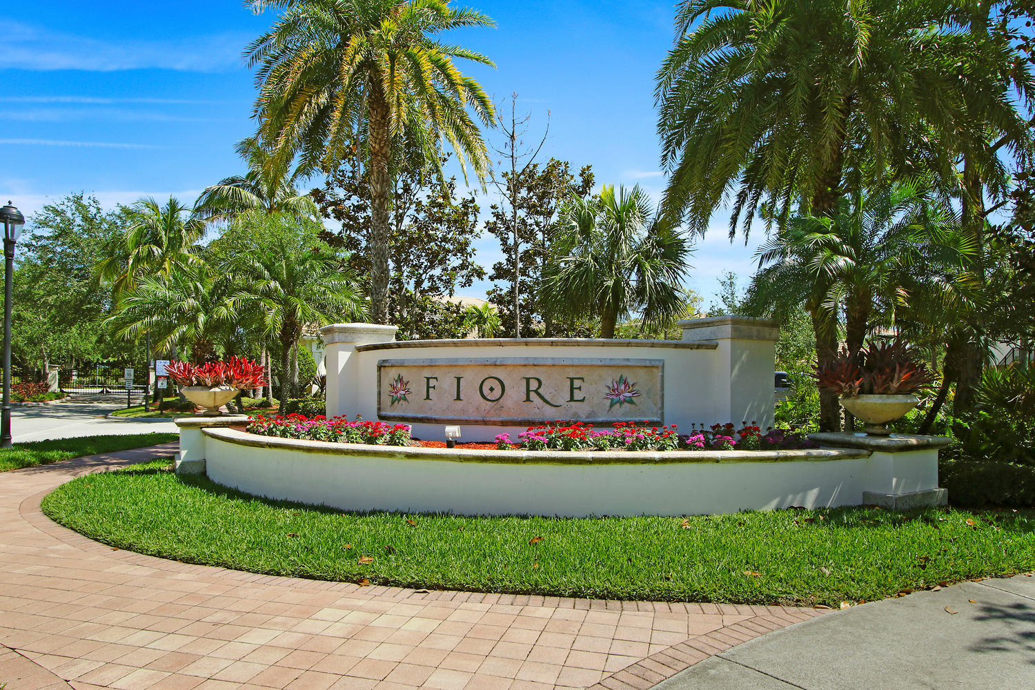 8303 MYRTLEWOOD, Palm Beach Gardens FL 33418