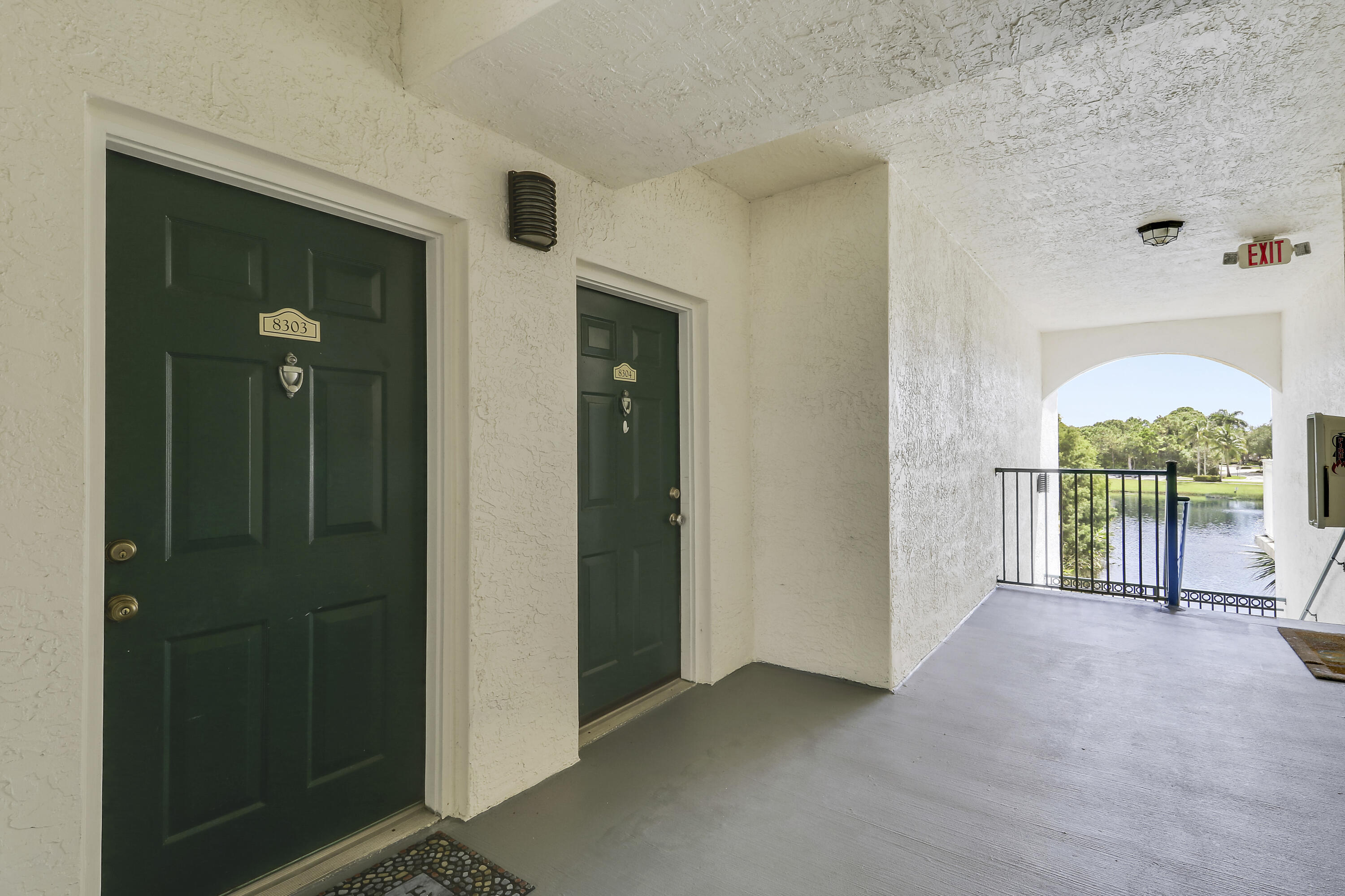 8303 MYRTLEWOOD, Palm Beach Gardens FL 33418