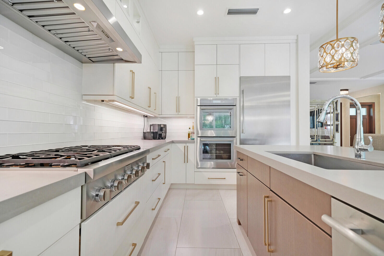 436 NE WAVECREST, Boca Raton FL 33432