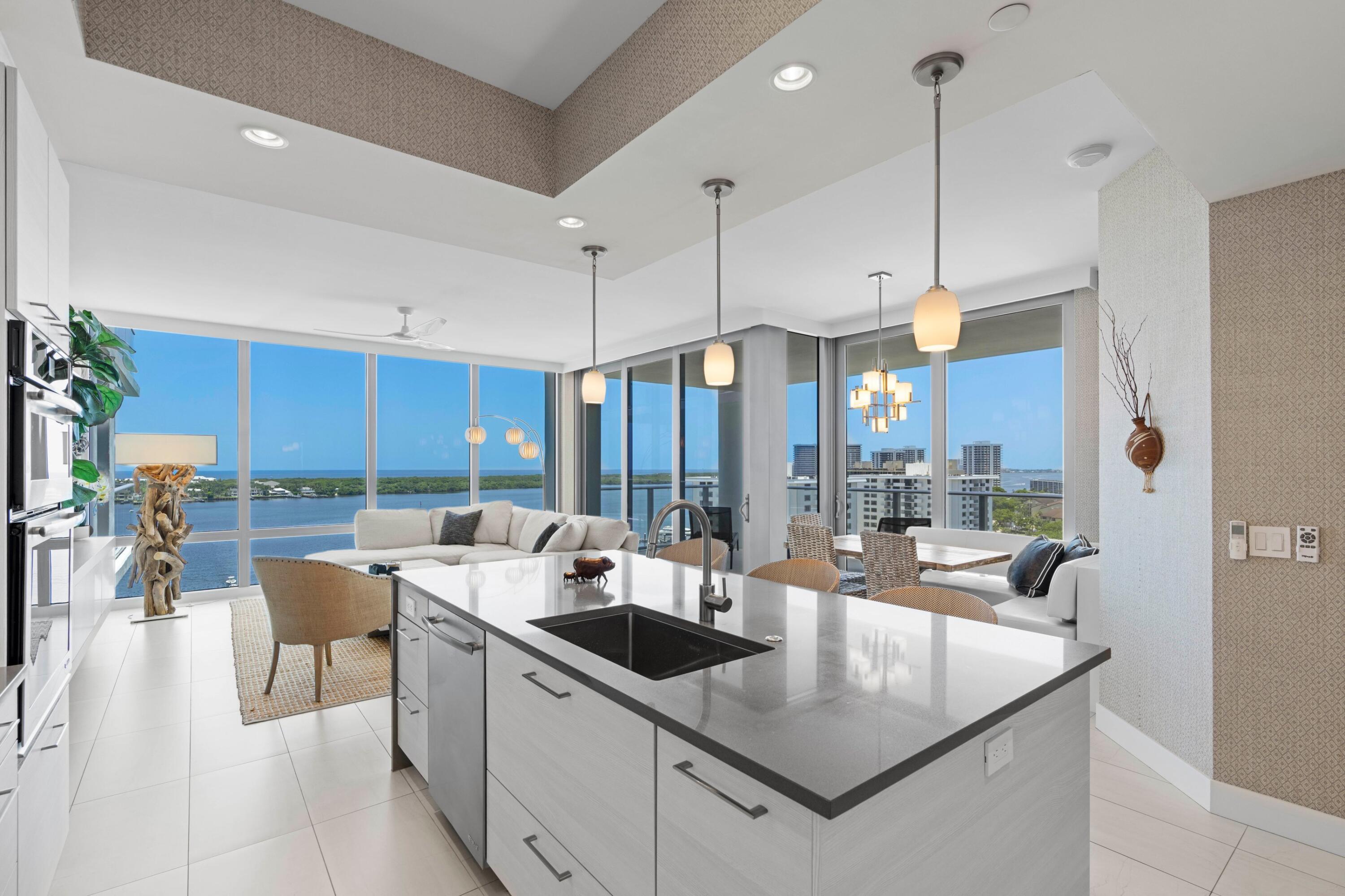 2 WATER CLUB #1204, North Palm Beach FL 33408