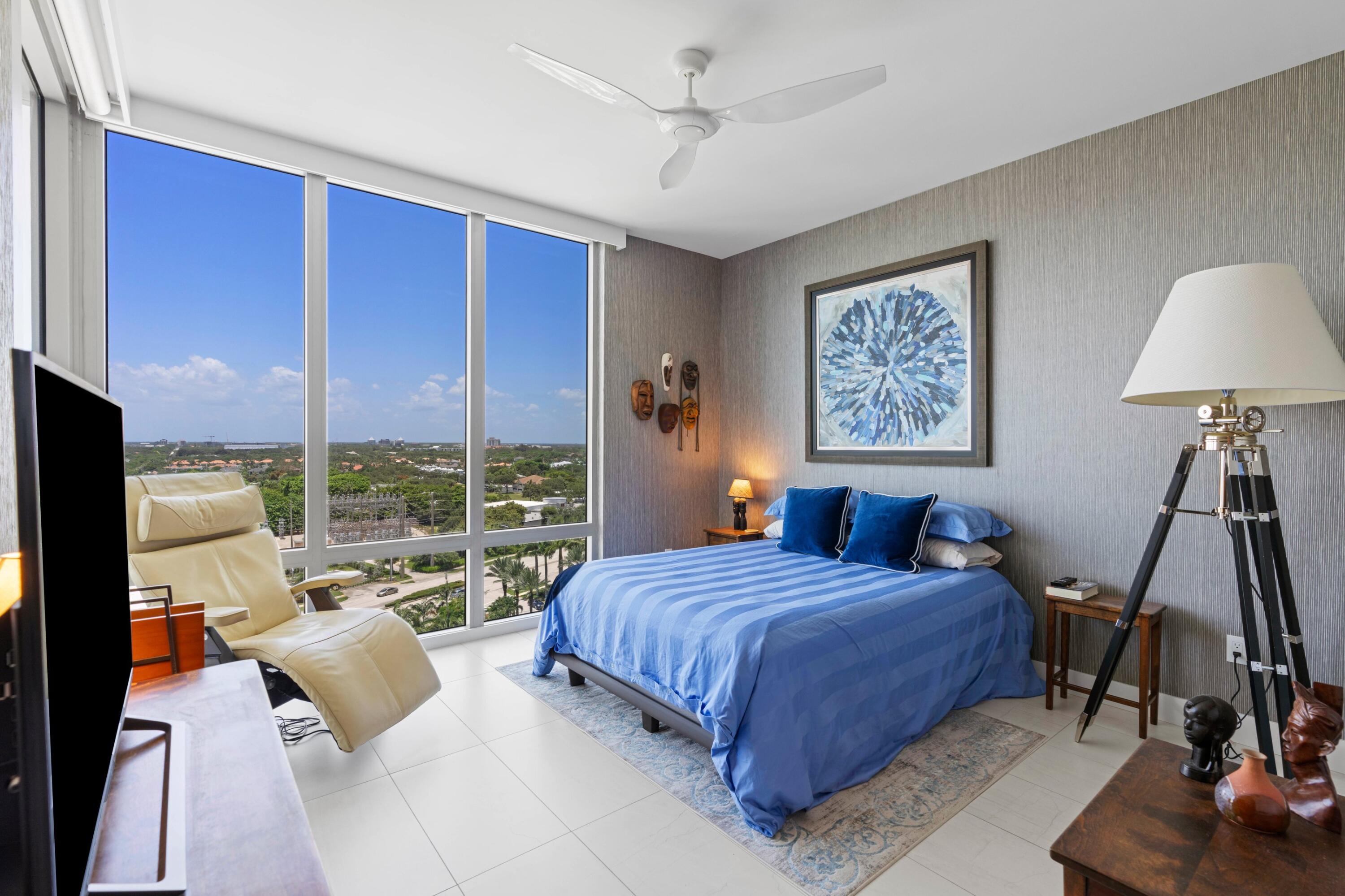 2 WATER CLUB #1204, North Palm Beach FL 33408