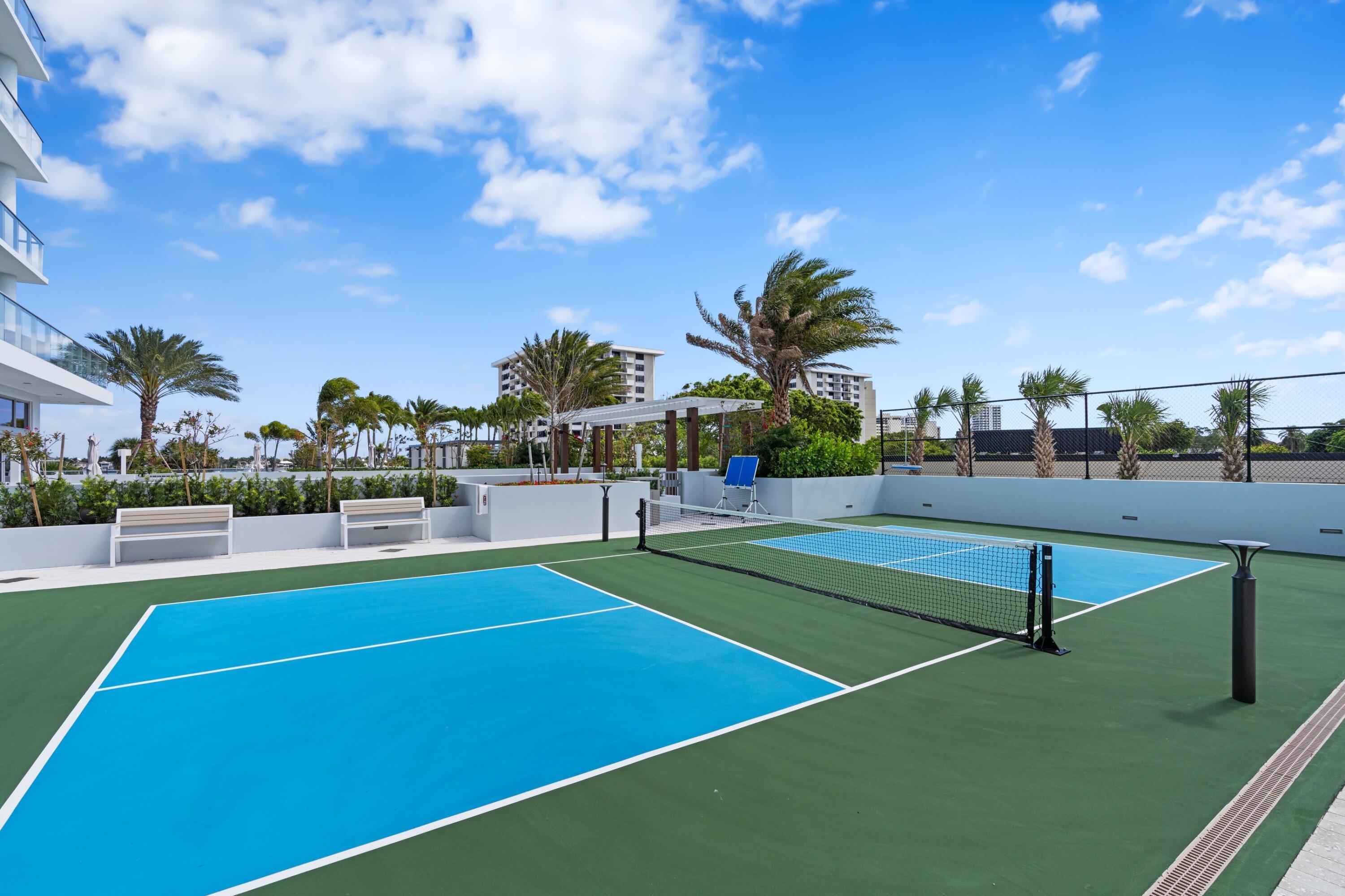 2 WATER CLUB #1204, North Palm Beach FL 33408