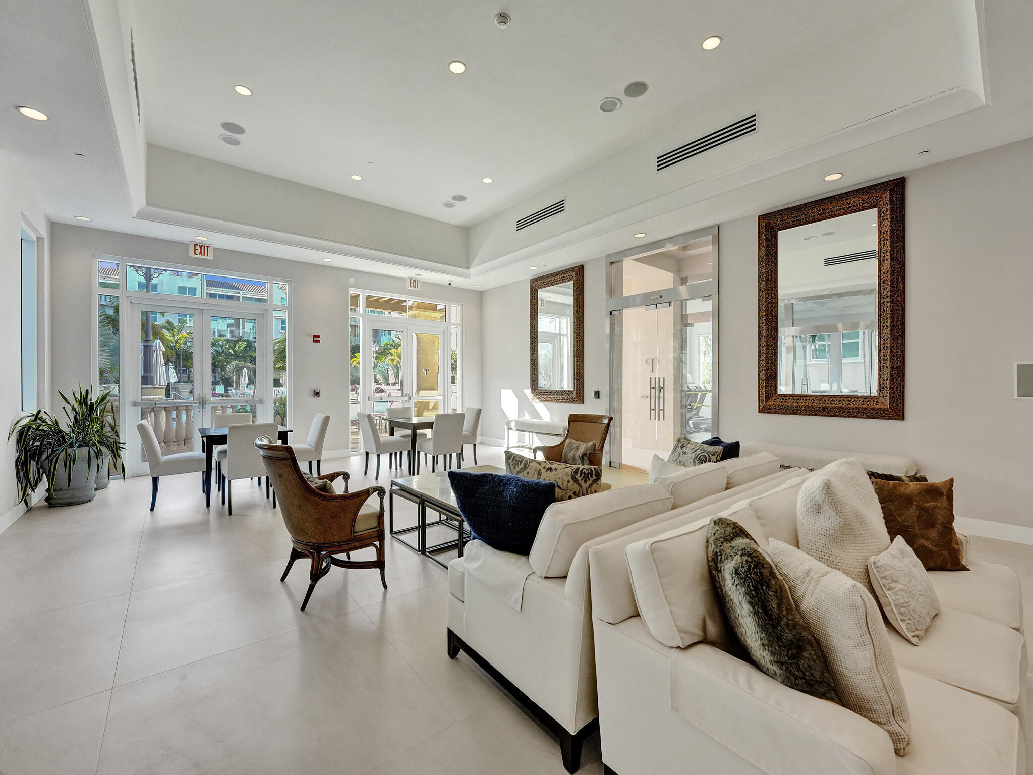 99 SE Mizner #Apt 802, Boca Raton FL 33432