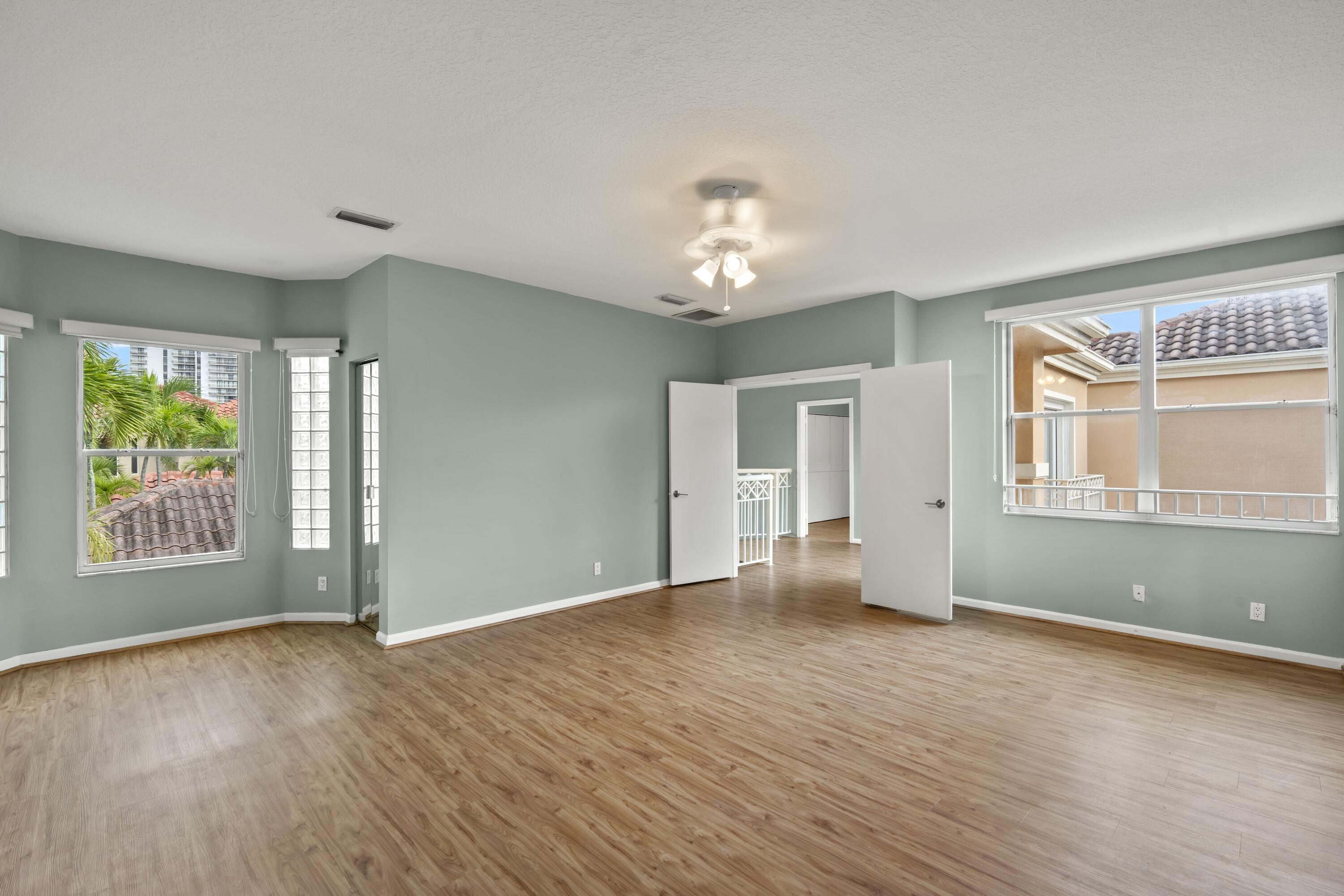 3728 NE 208TH, Aventura FL 33180