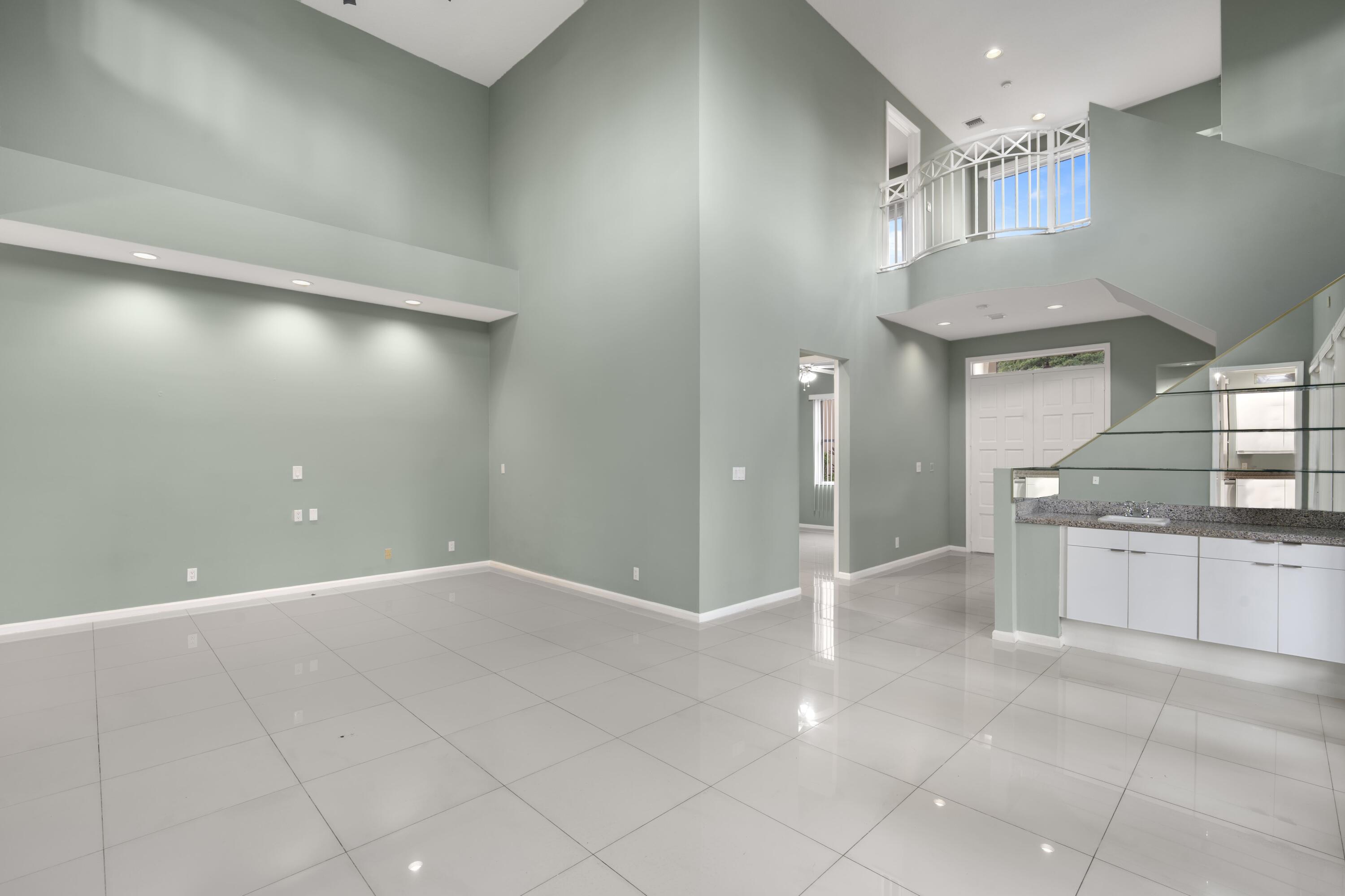 3728 NE 208TH, Aventura FL 33180