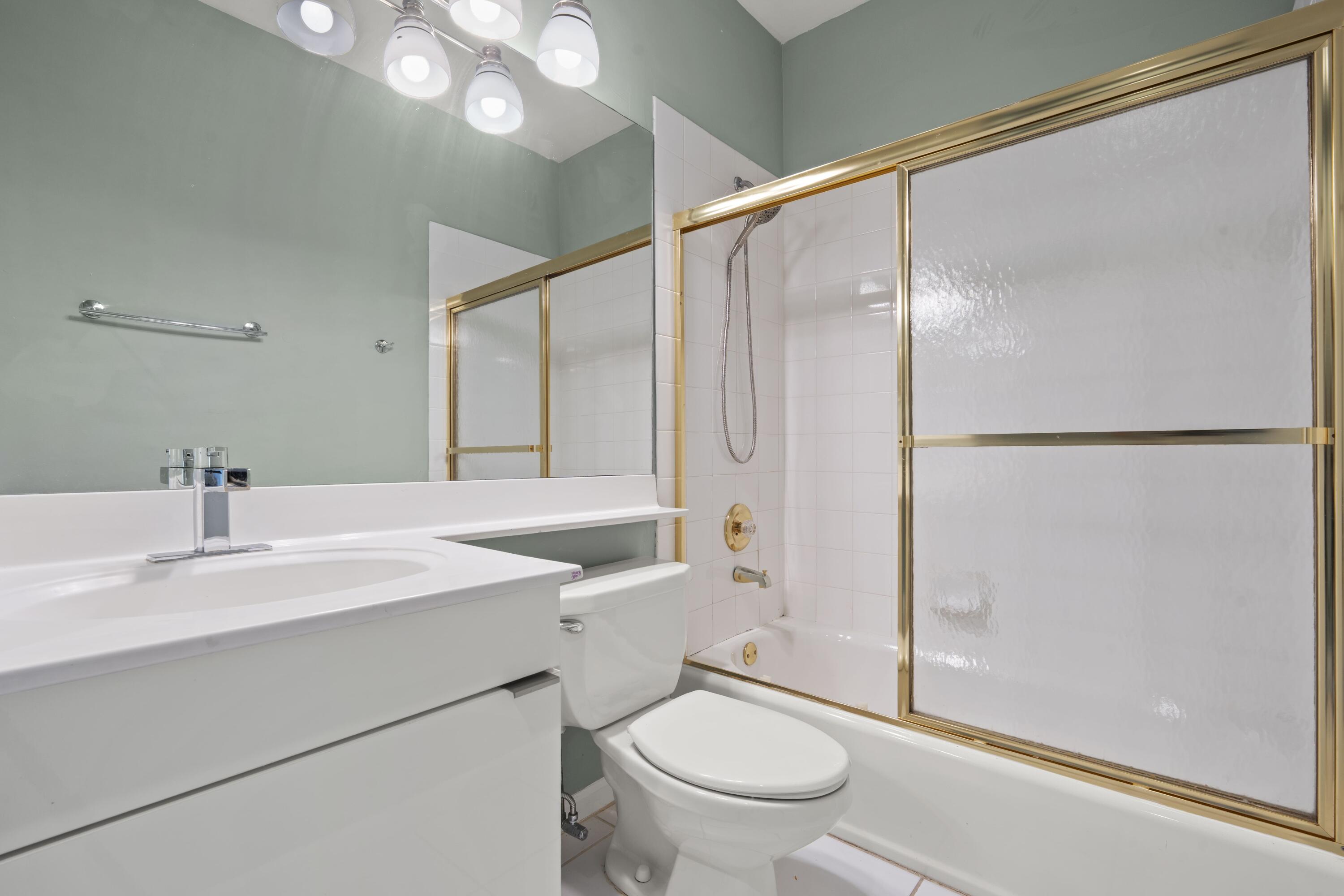 3728 NE 208TH, Aventura FL 33180