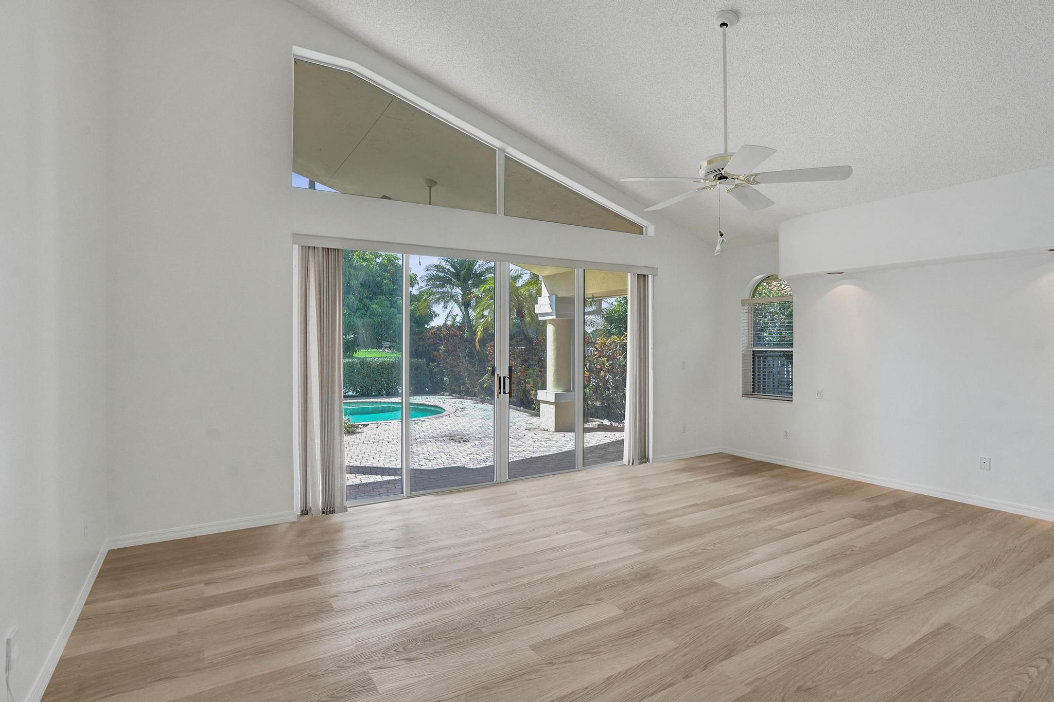 11340 Lakeshore, Cooper City FL 33026