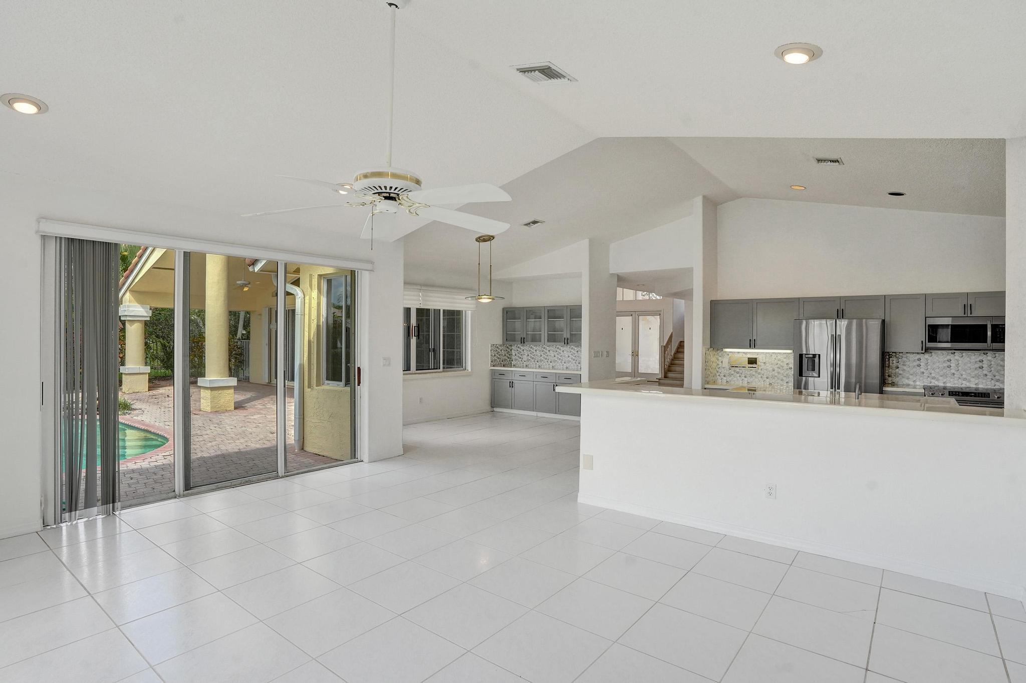 11340 Lakeshore, Cooper City FL 33026