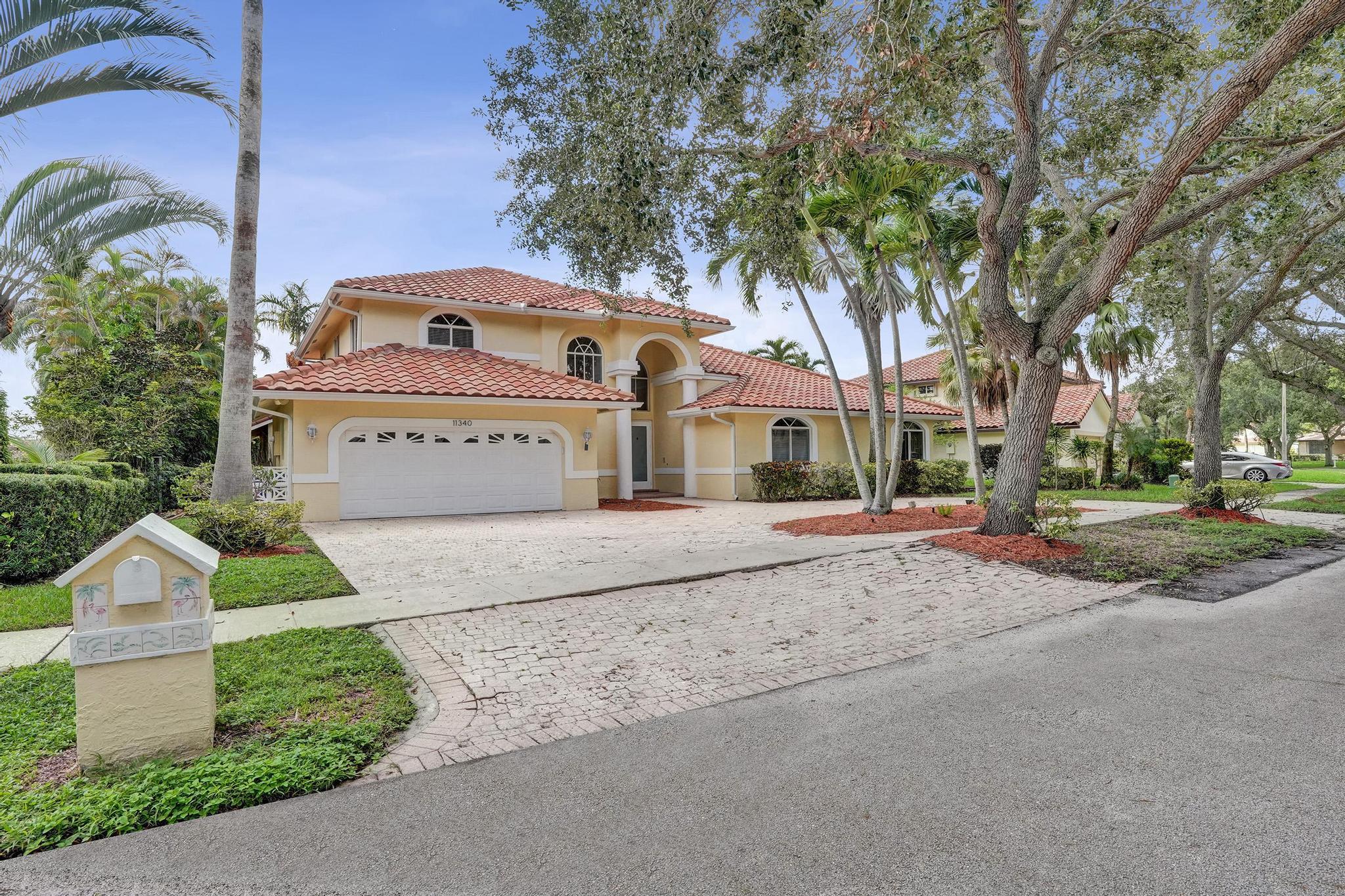 11340 Lakeshore, Cooper City FL 33026