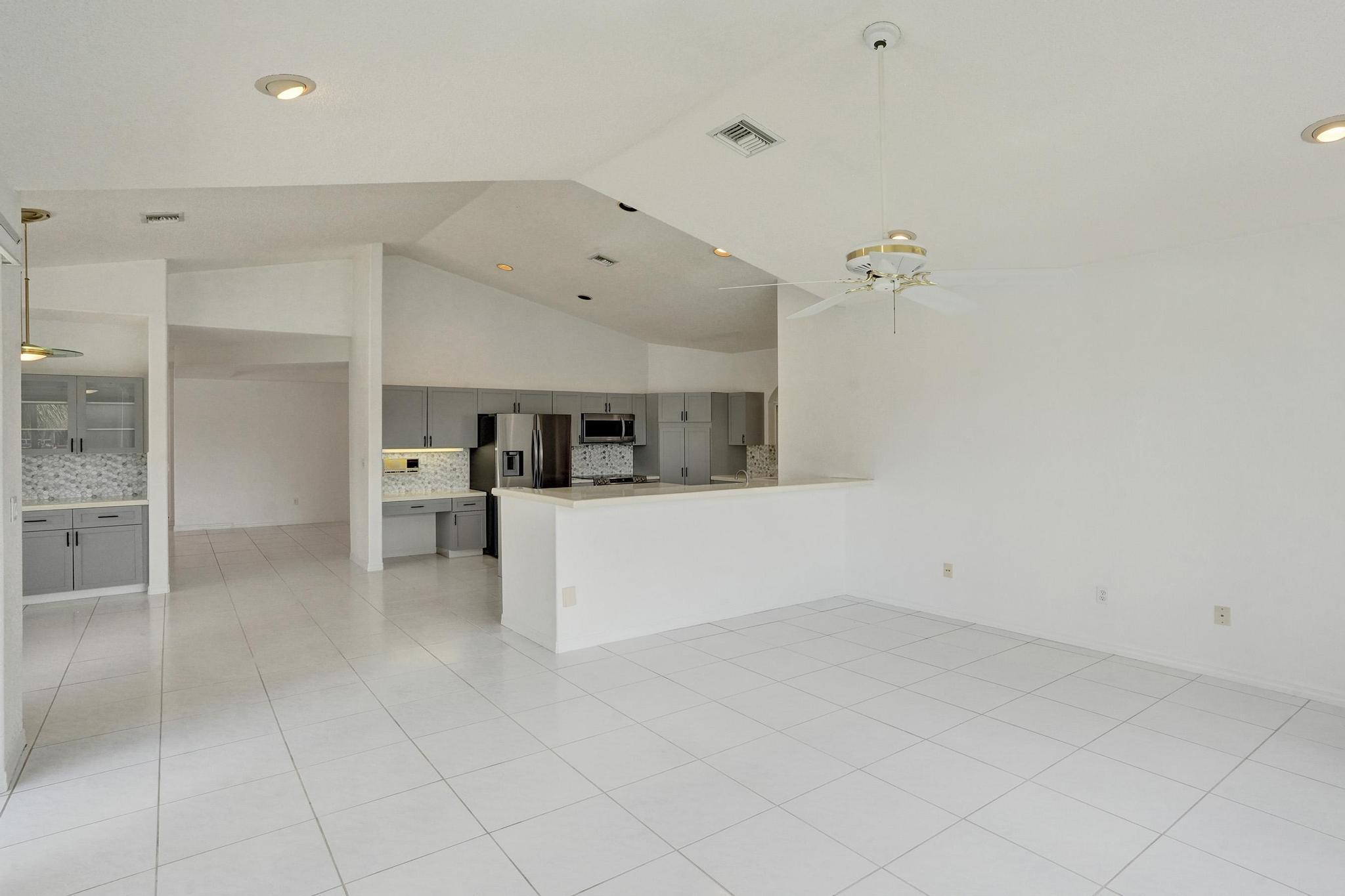 11340 Lakeshore, Cooper City FL 33026