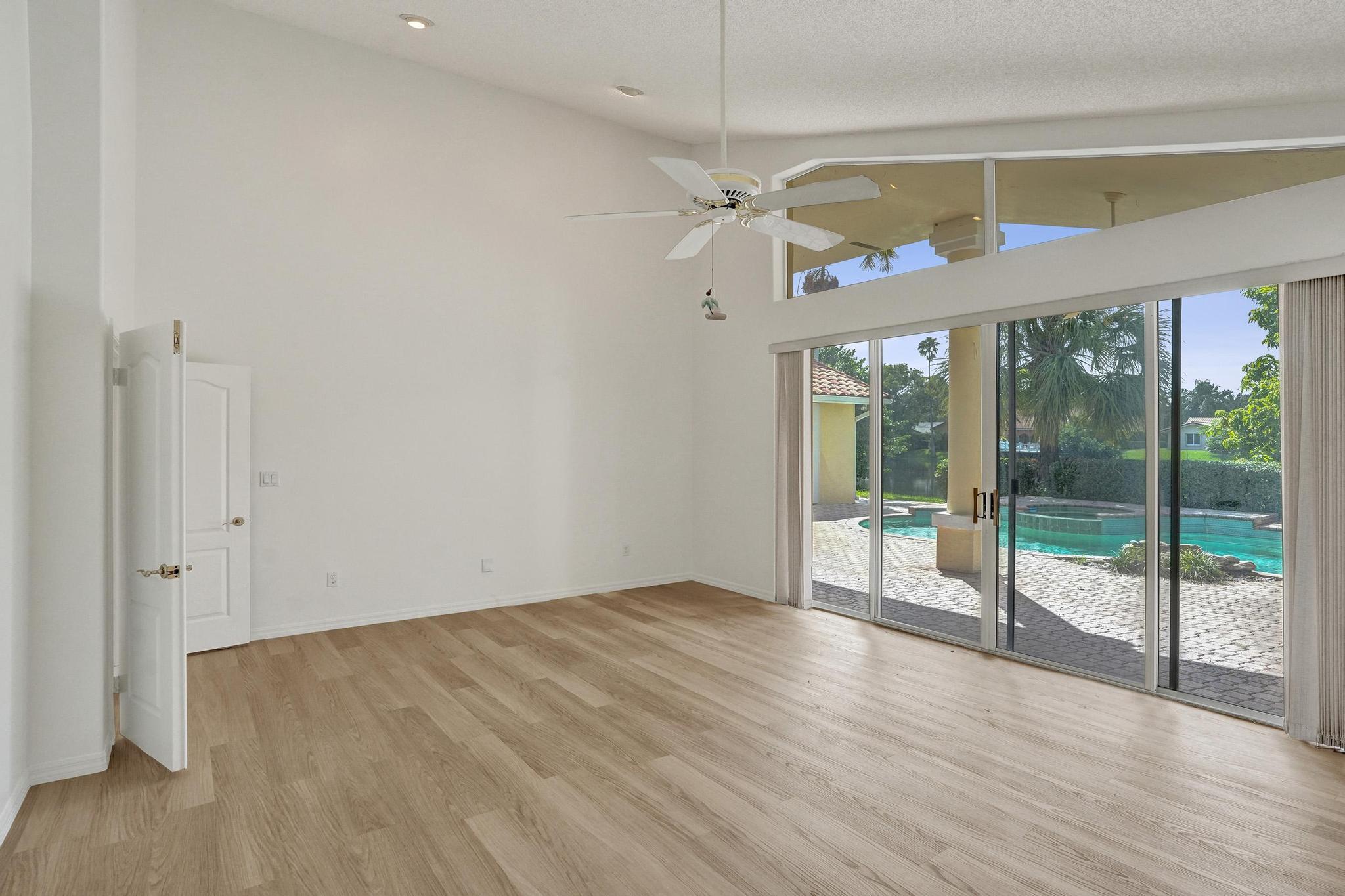 11340 Lakeshore, Cooper City FL 33026