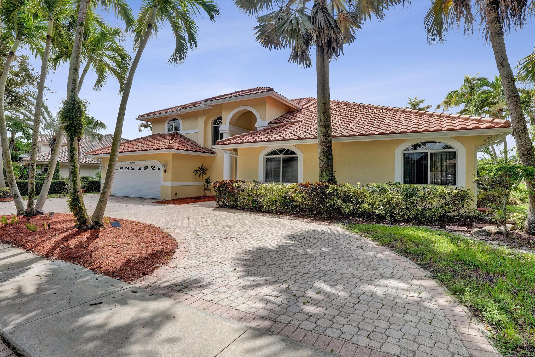 11340 Lakeshore, Cooper City FL 33026