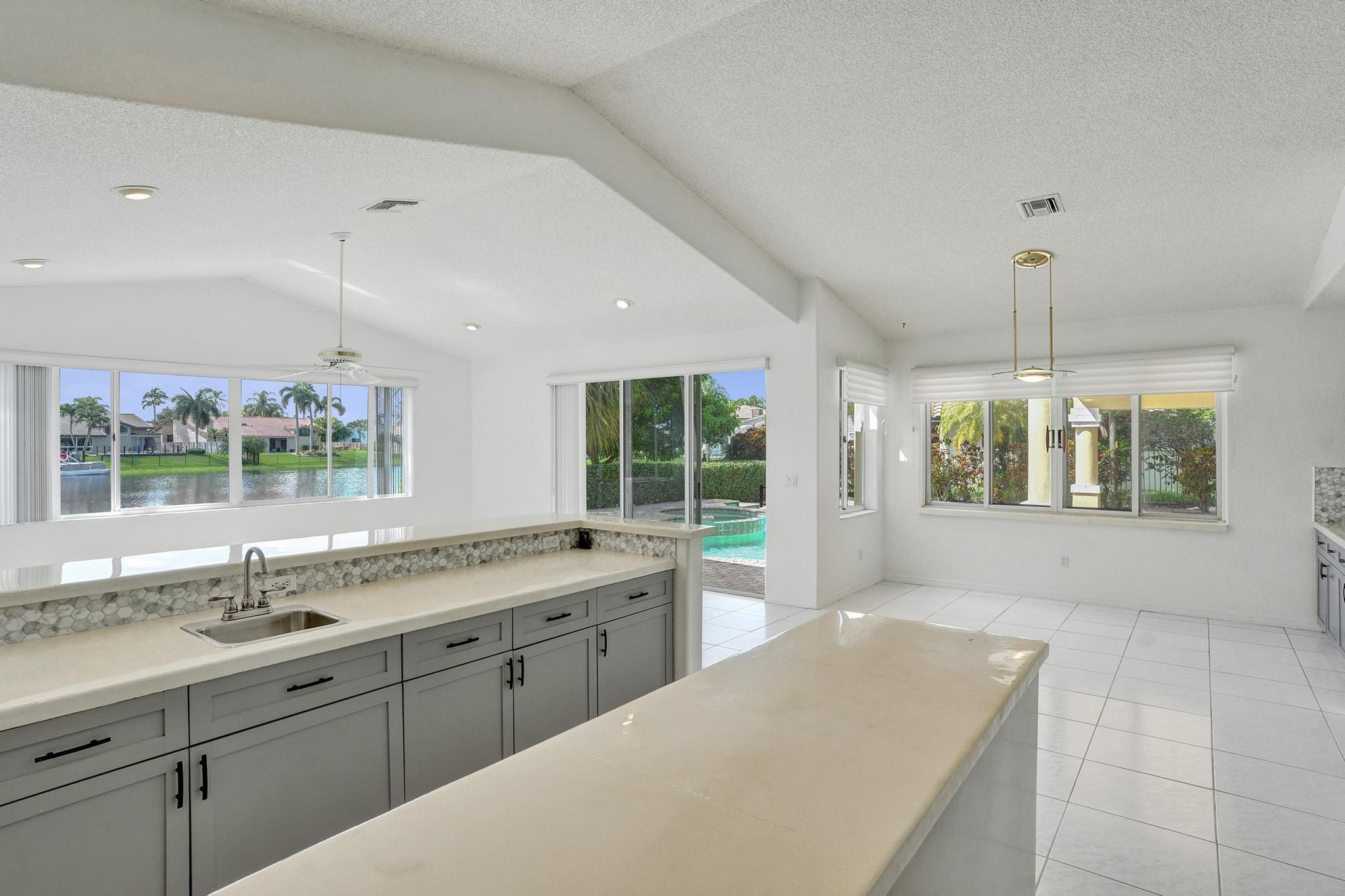 11340 Lakeshore, Cooper City FL 33026