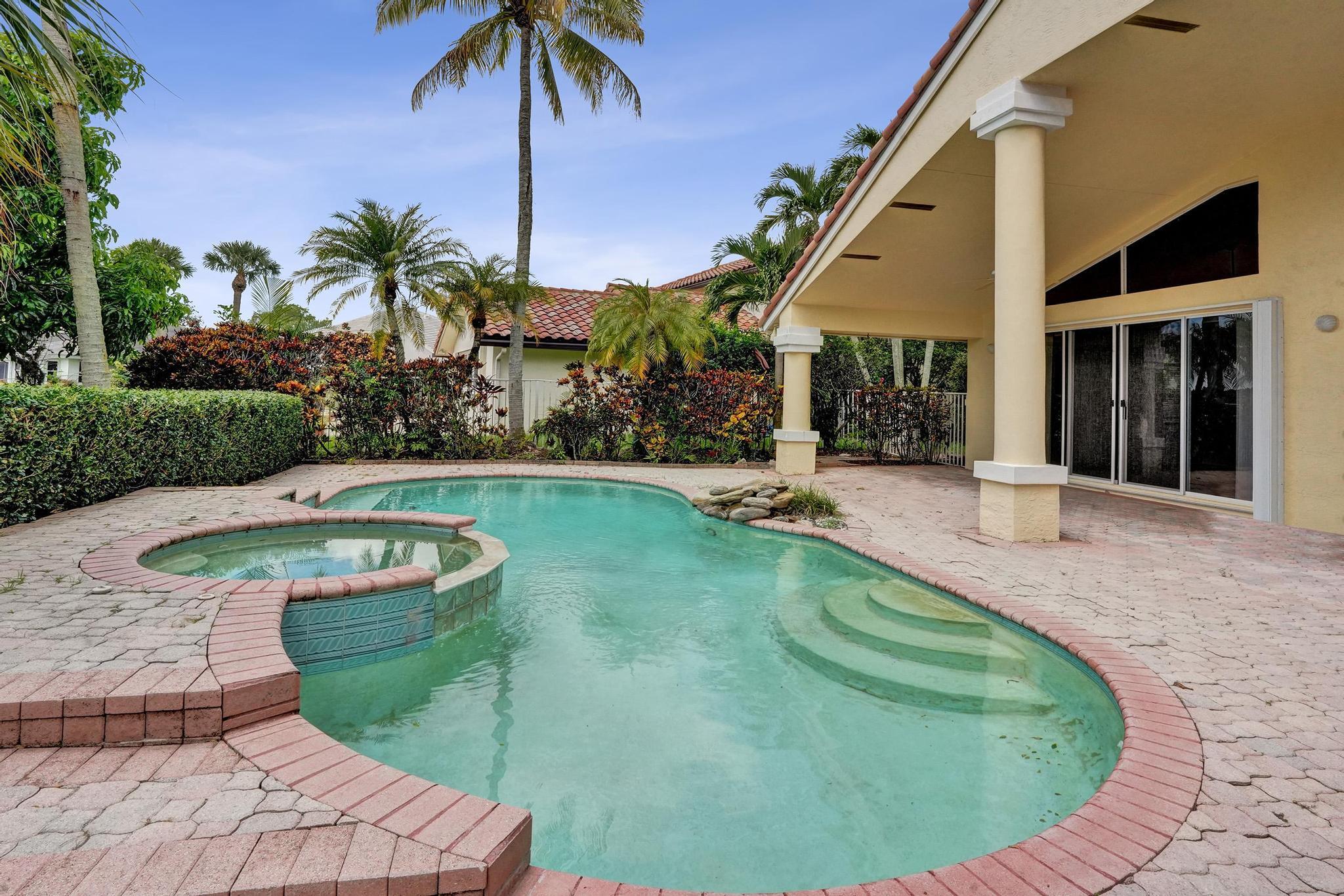 11340 Lakeshore, Cooper City FL 33026