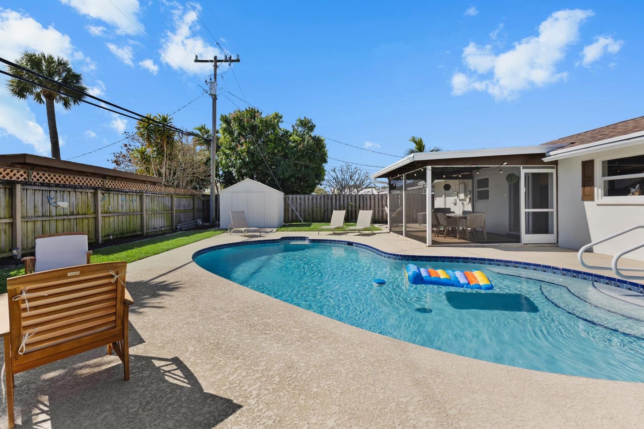 328 Balsam, Palm Beach Gardens FL 33410