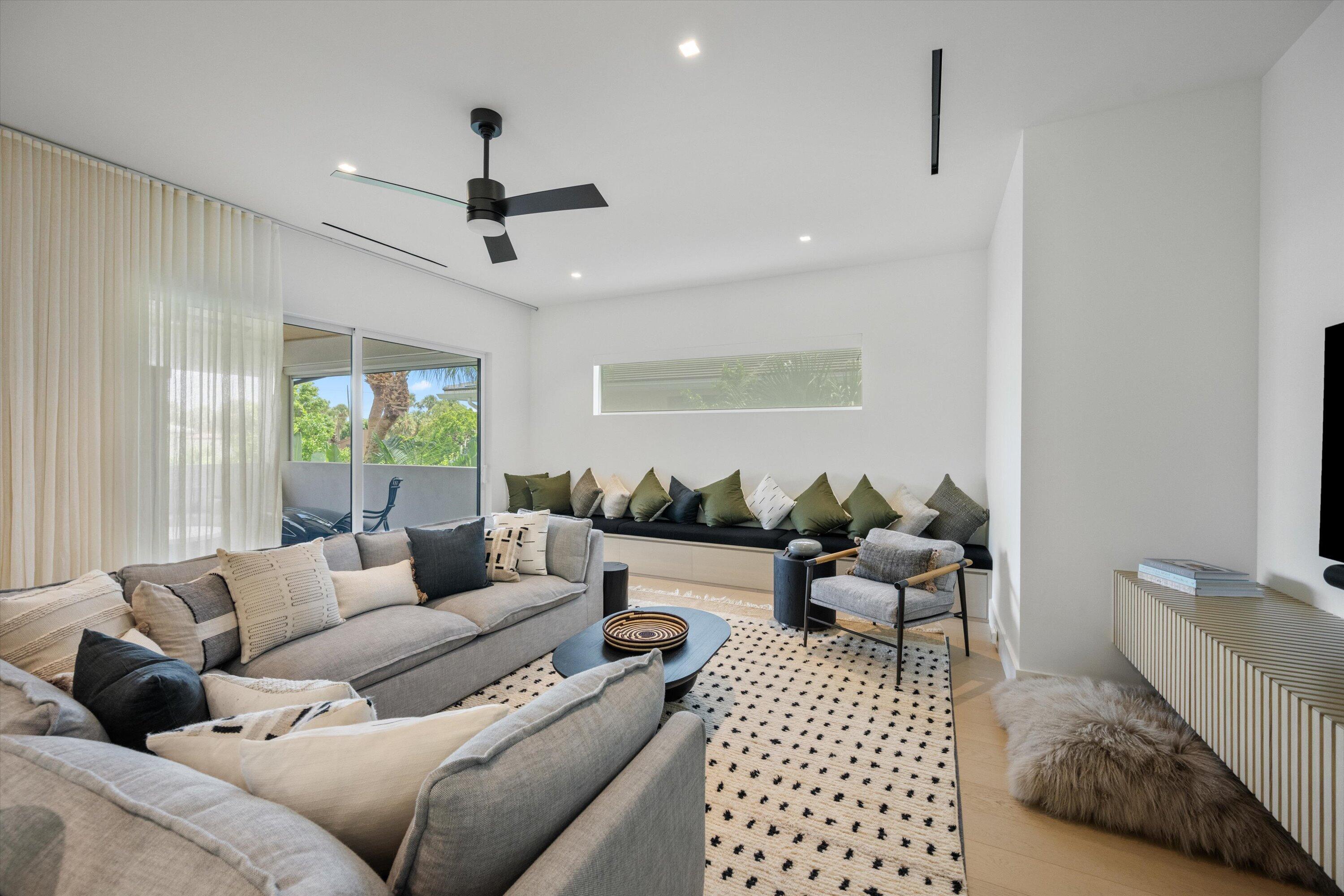 745 Park, Boca Raton FL 33432