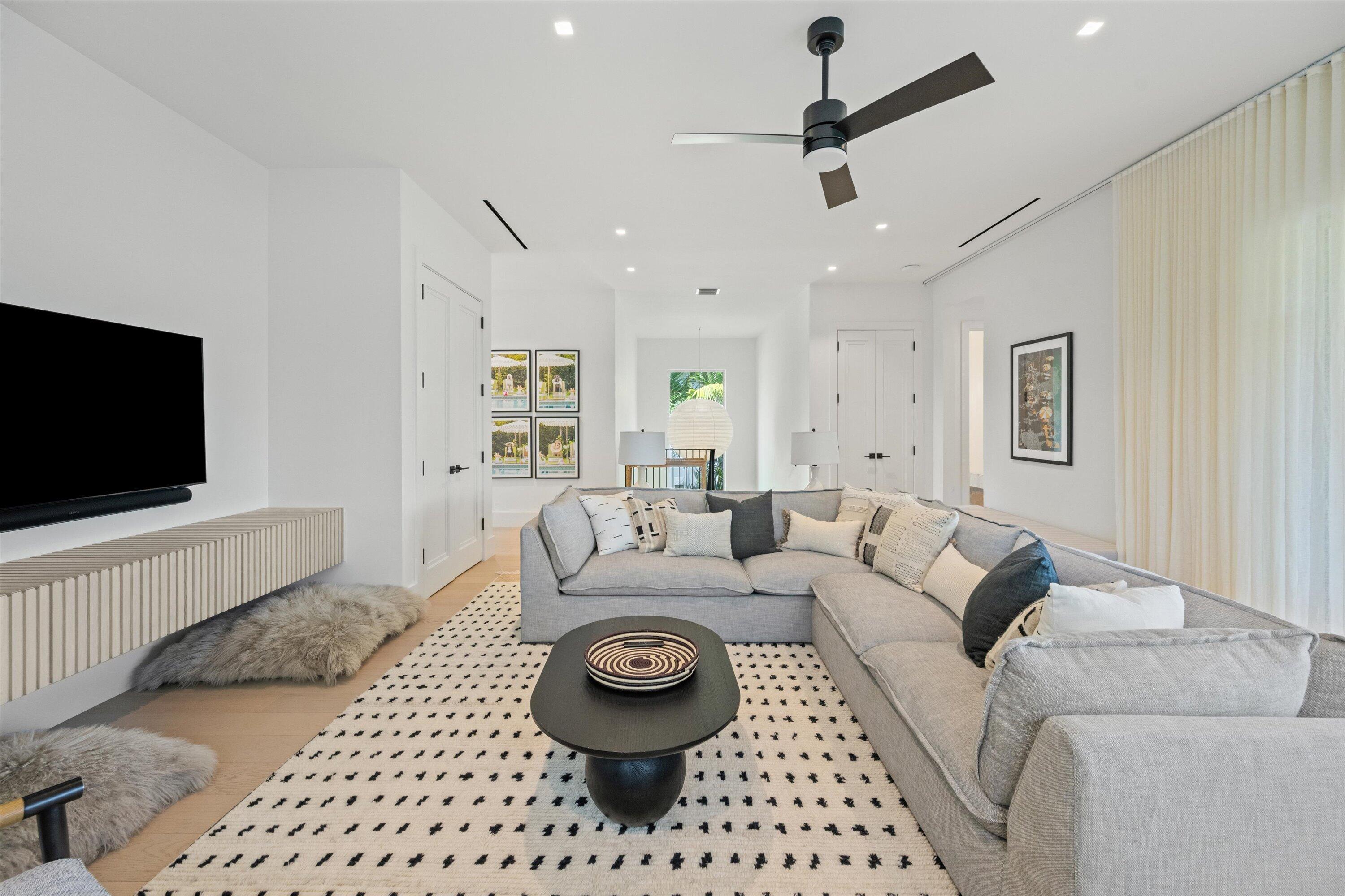 745 Park, Boca Raton FL 33432