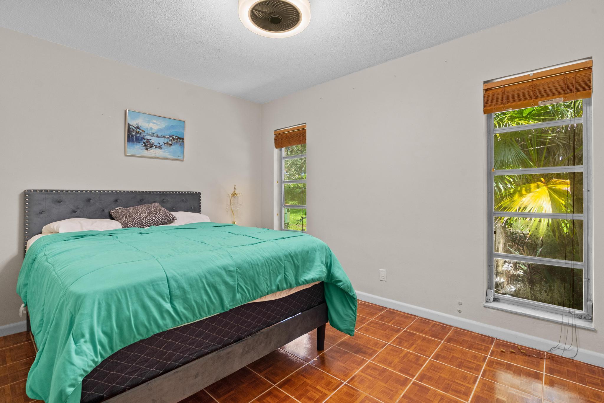 5104 White Oak, Tamarac FL 33319