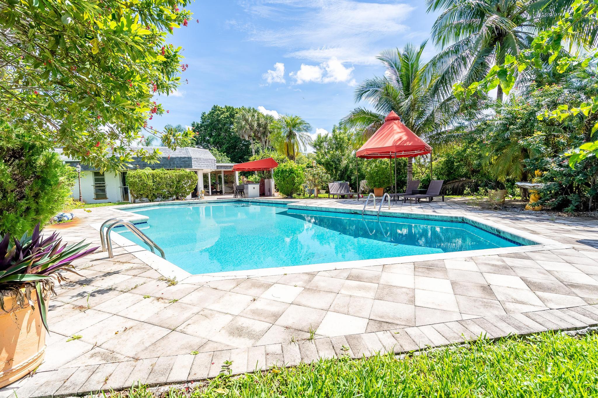 5104 White Oak, Tamarac FL 33319