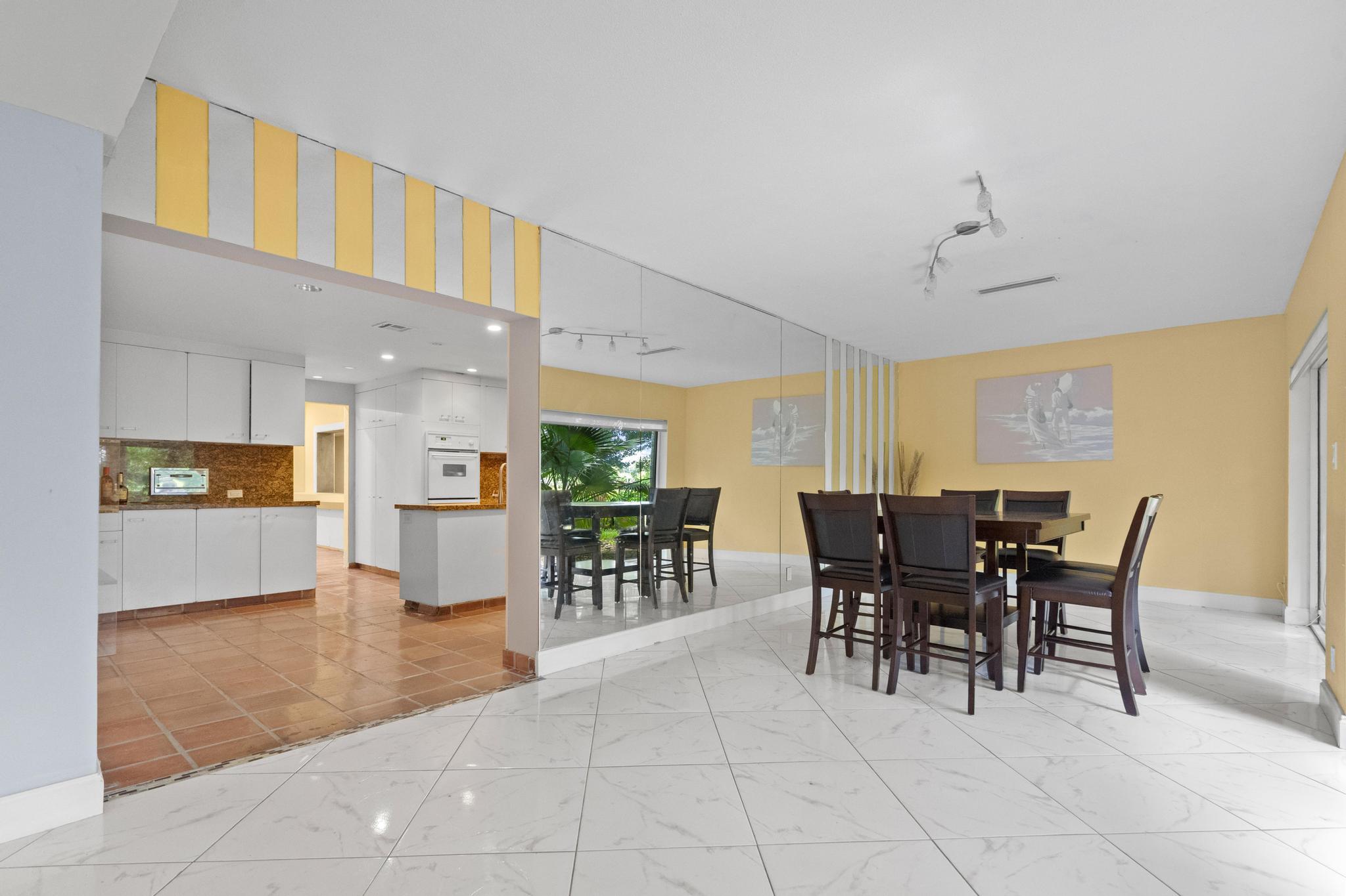 5104 White Oak, Tamarac FL 33319