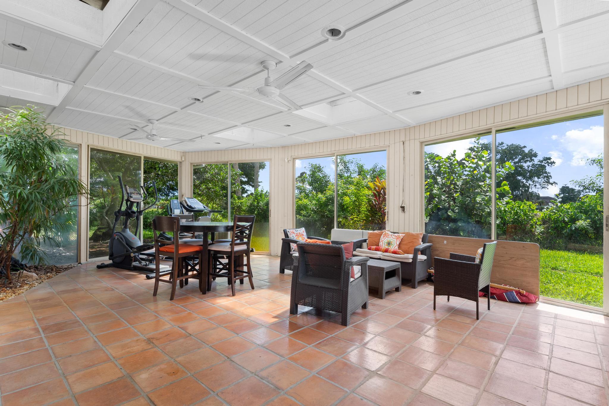 5104 White Oak, Tamarac FL 33319