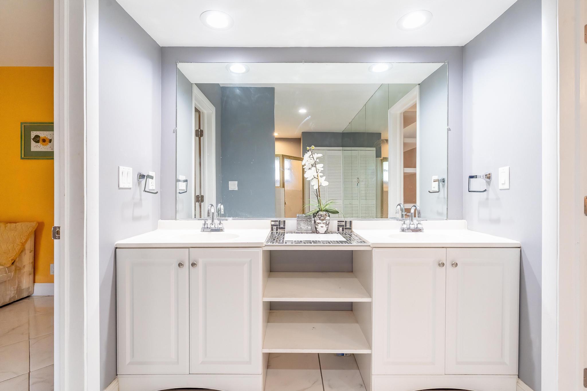 5104 White Oak, Tamarac FL 33319