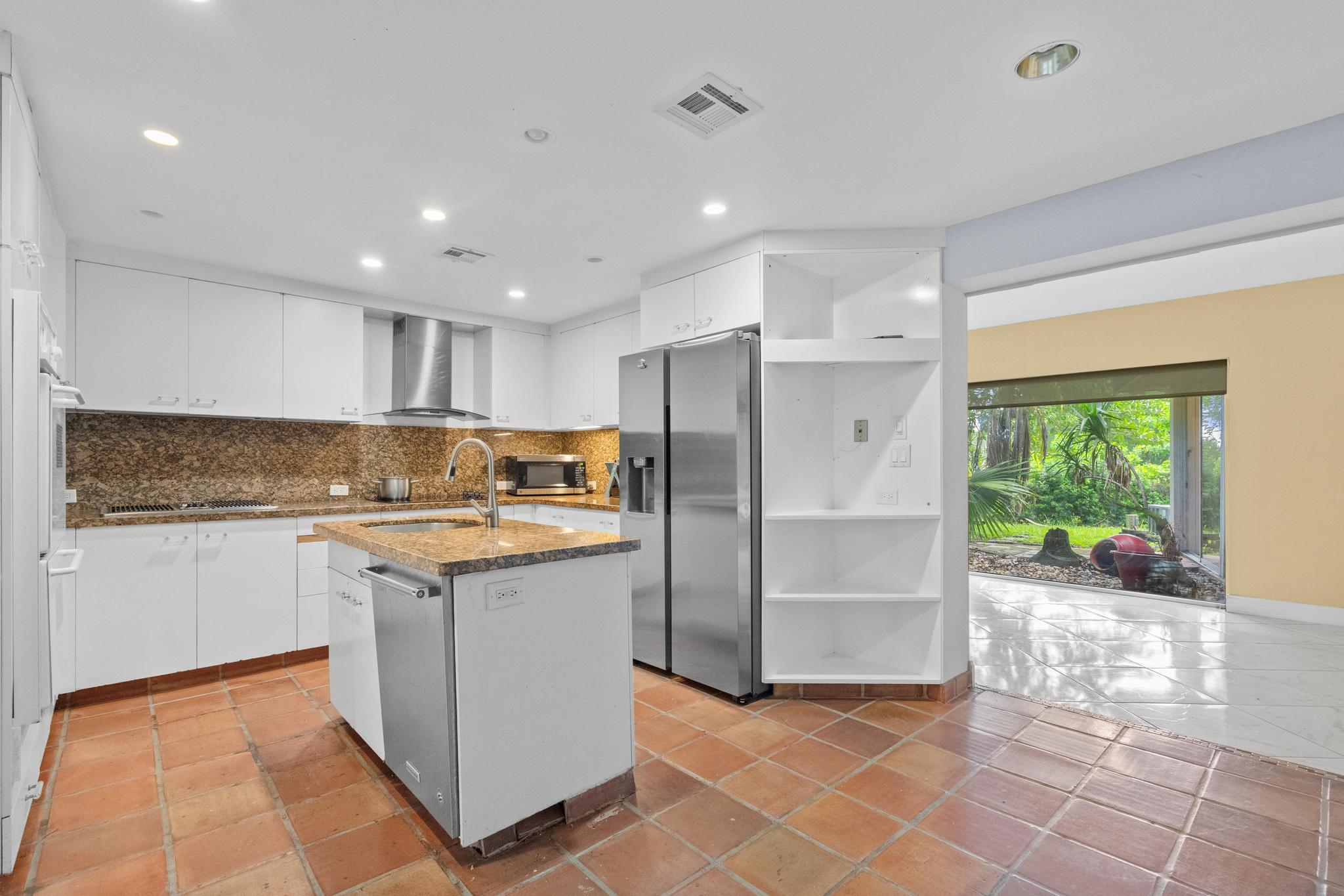 5104 White Oak, Tamarac FL 33319