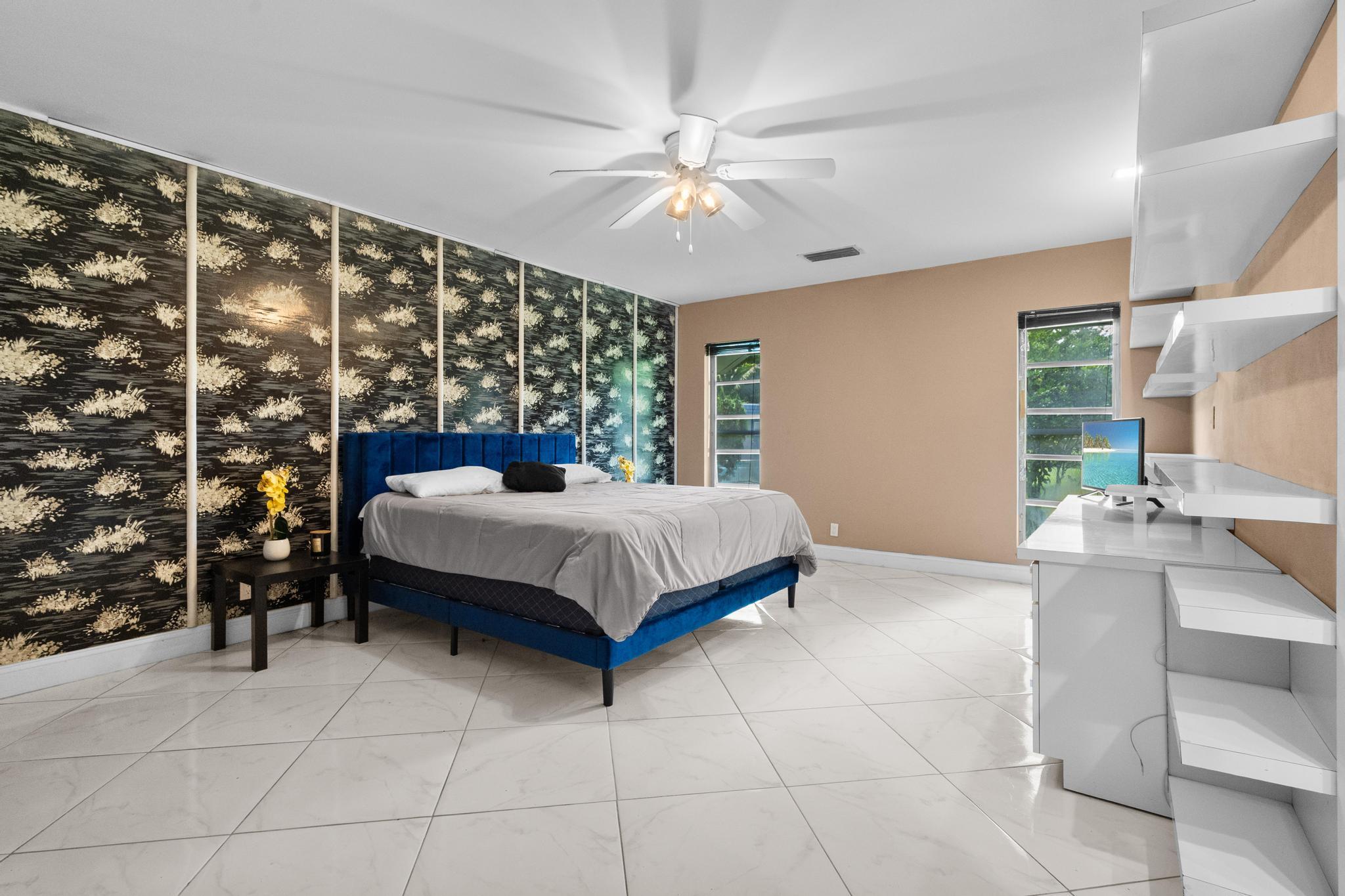 5104 White Oak, Tamarac FL 33319