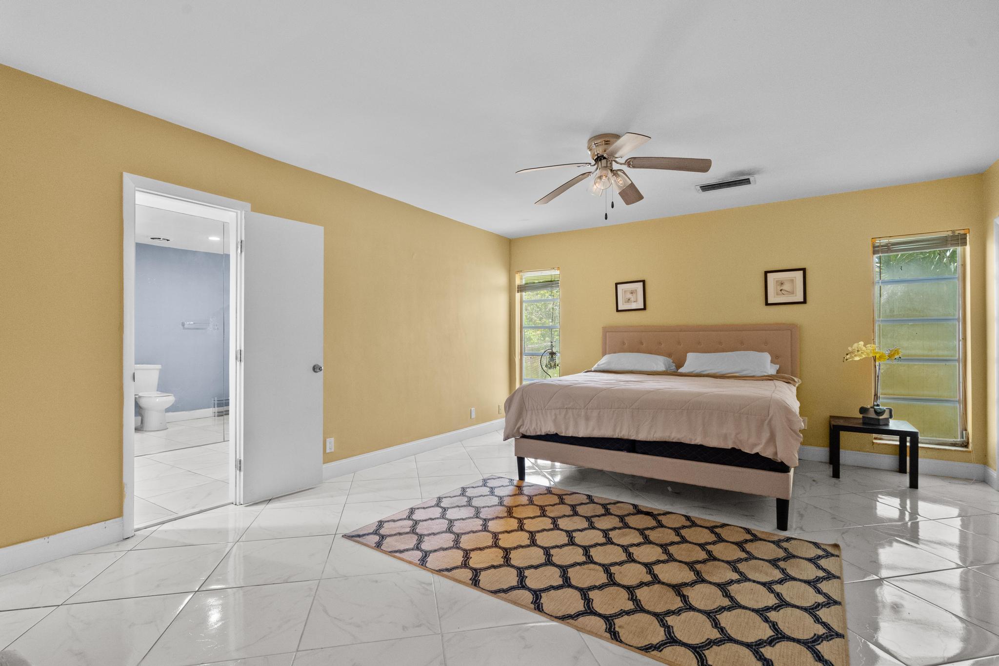 5104 White Oak, Tamarac FL 33319