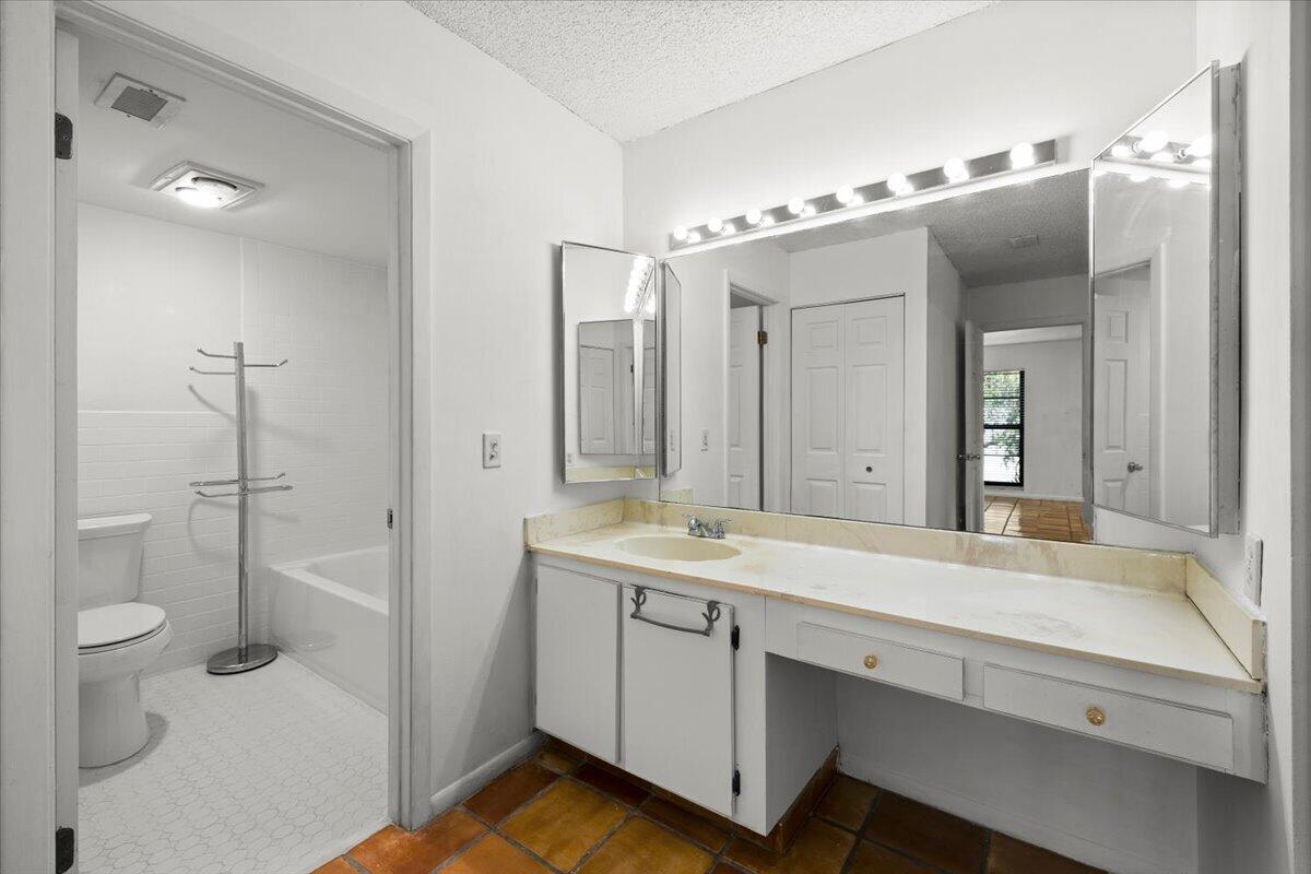 21535 CYPRESS HAMMOCK #36J, Boca Raton FL 33428