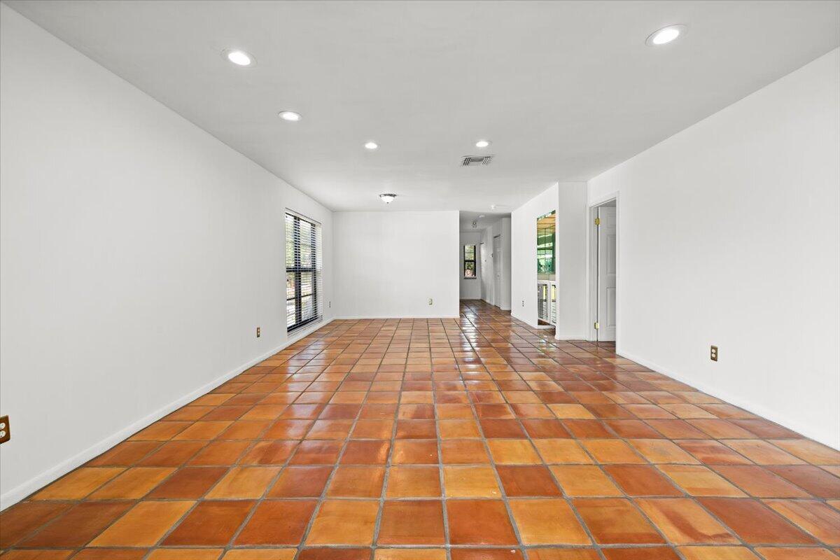 21535 CYPRESS HAMMOCK #36J, Boca Raton FL 33428