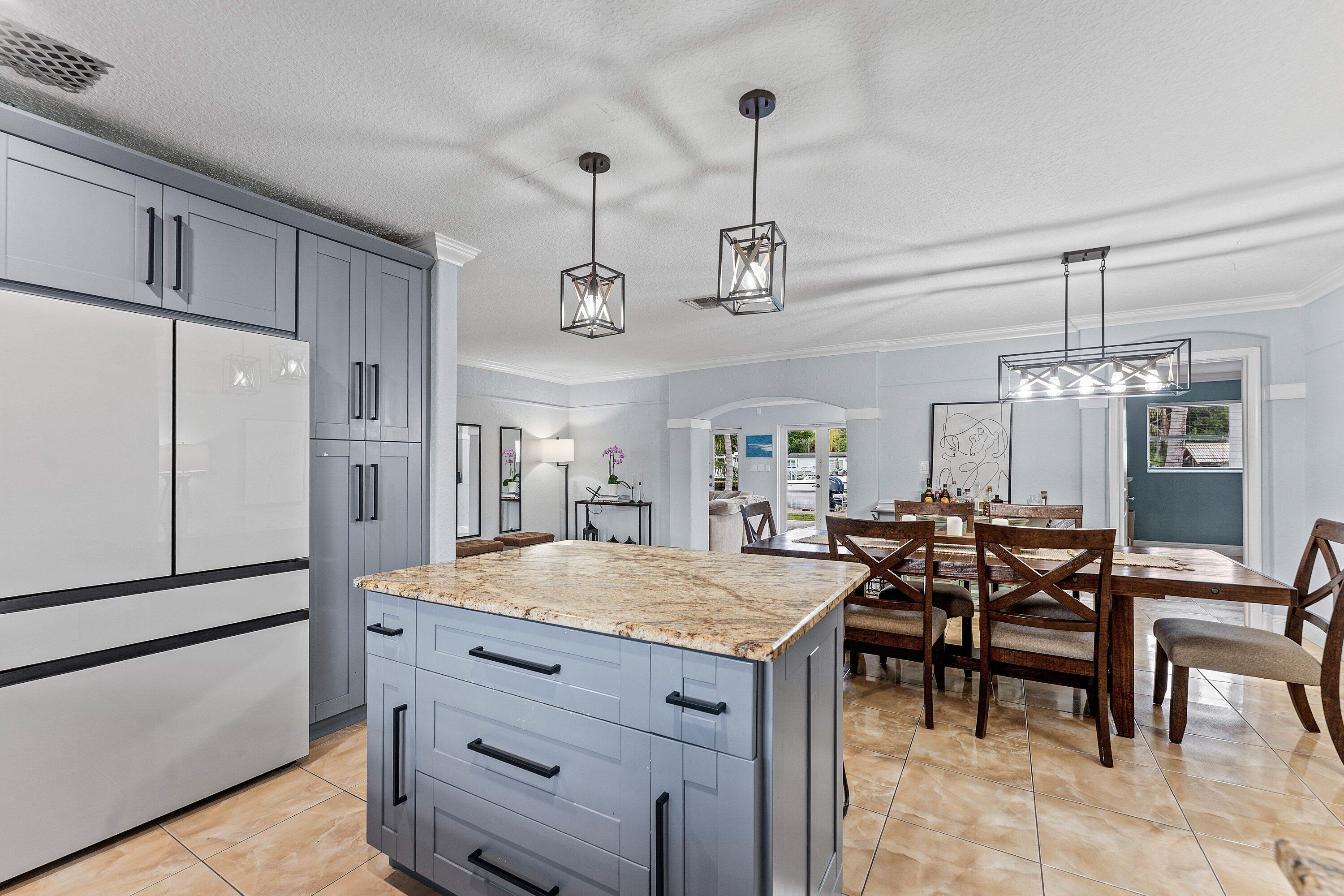 4481 SW 37th, Dania Beach FL 33312