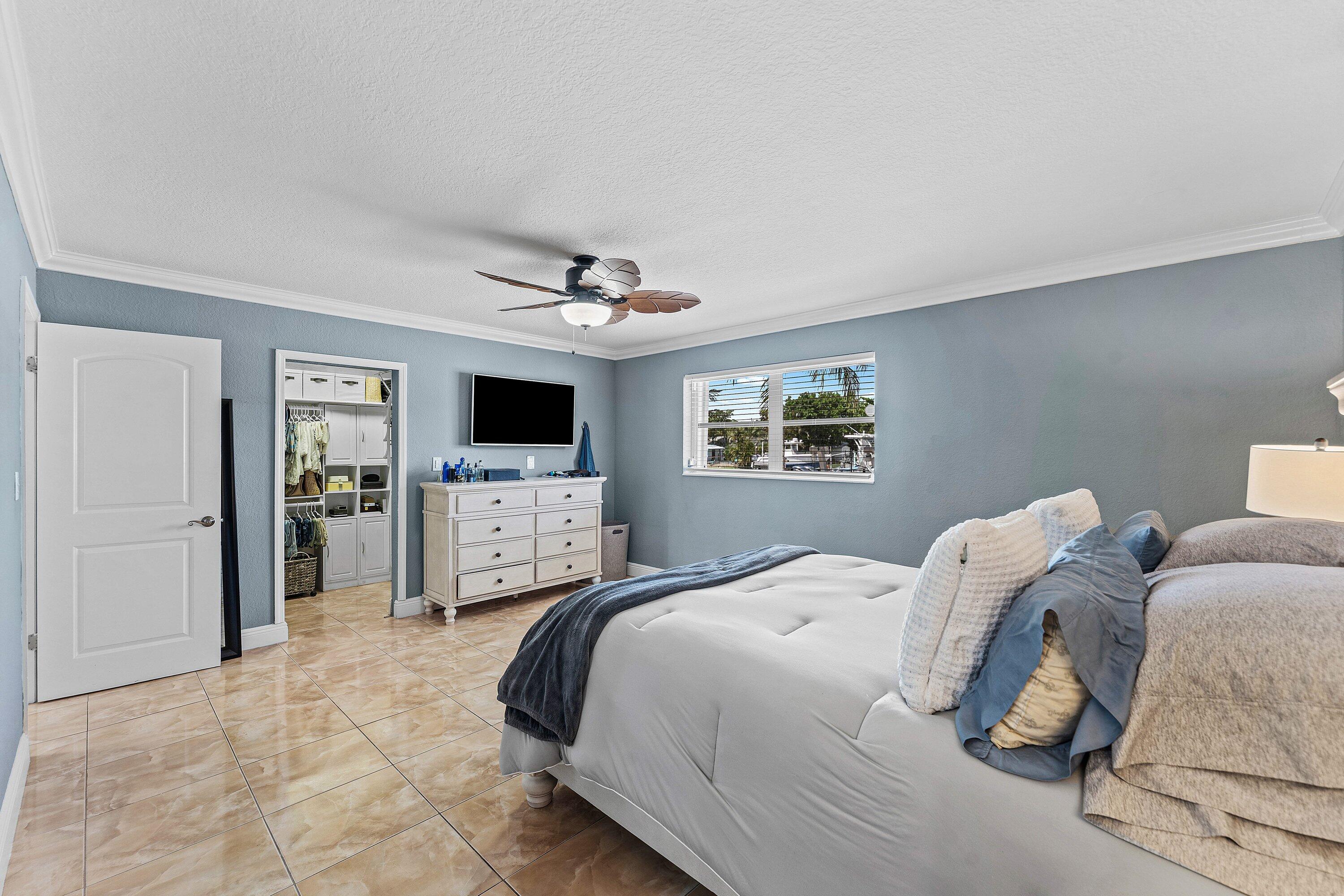 4481 SW 37th, Dania Beach FL 33312