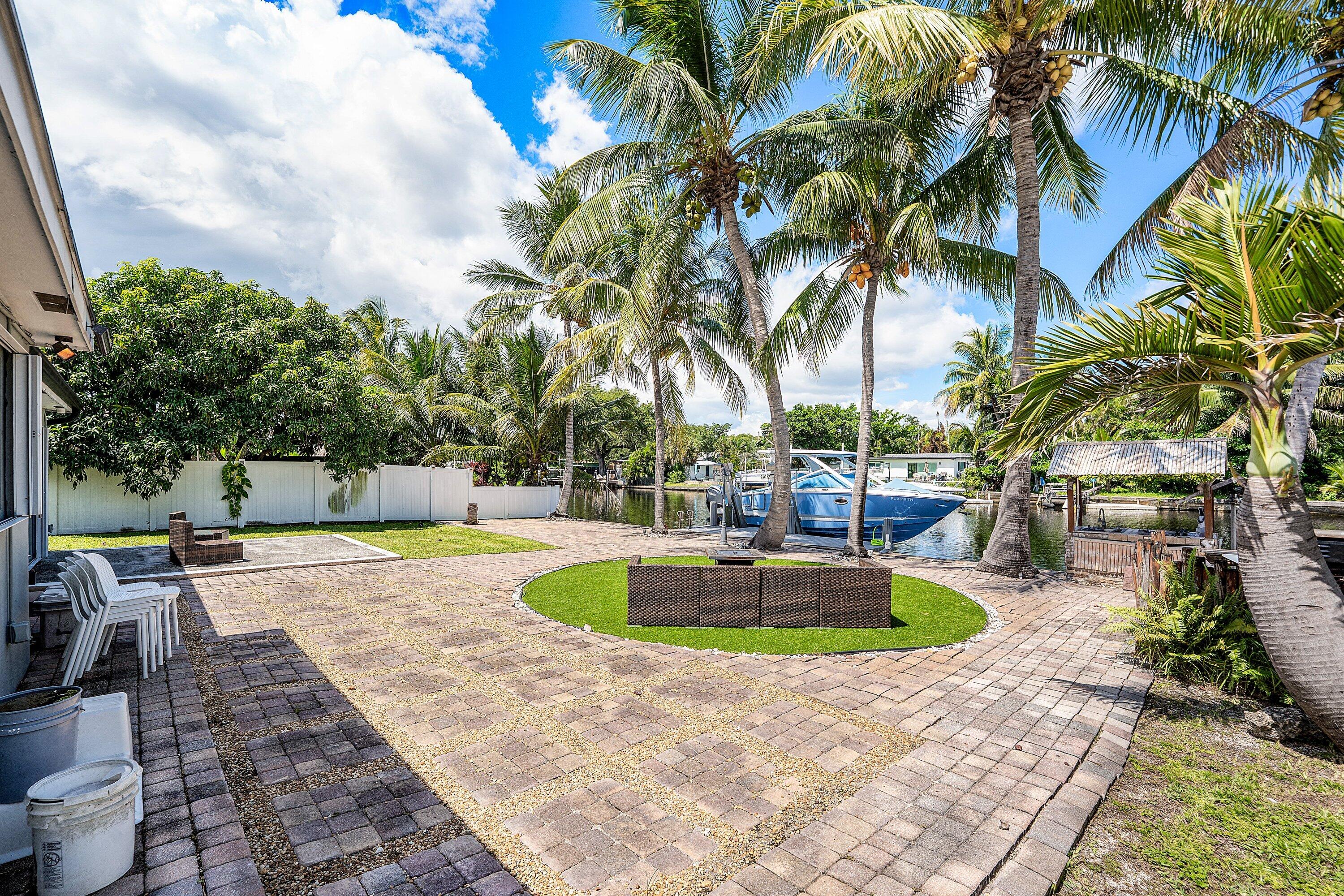 4481 SW 37th, Dania Beach FL 33312