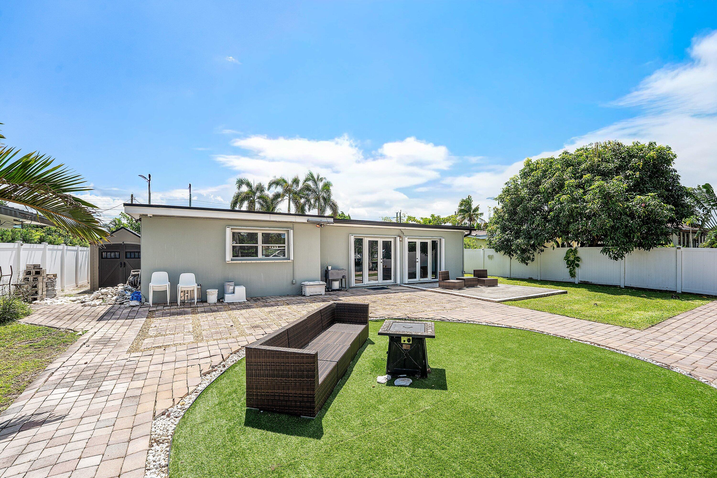 4481 SW 37th, Dania Beach FL 33312